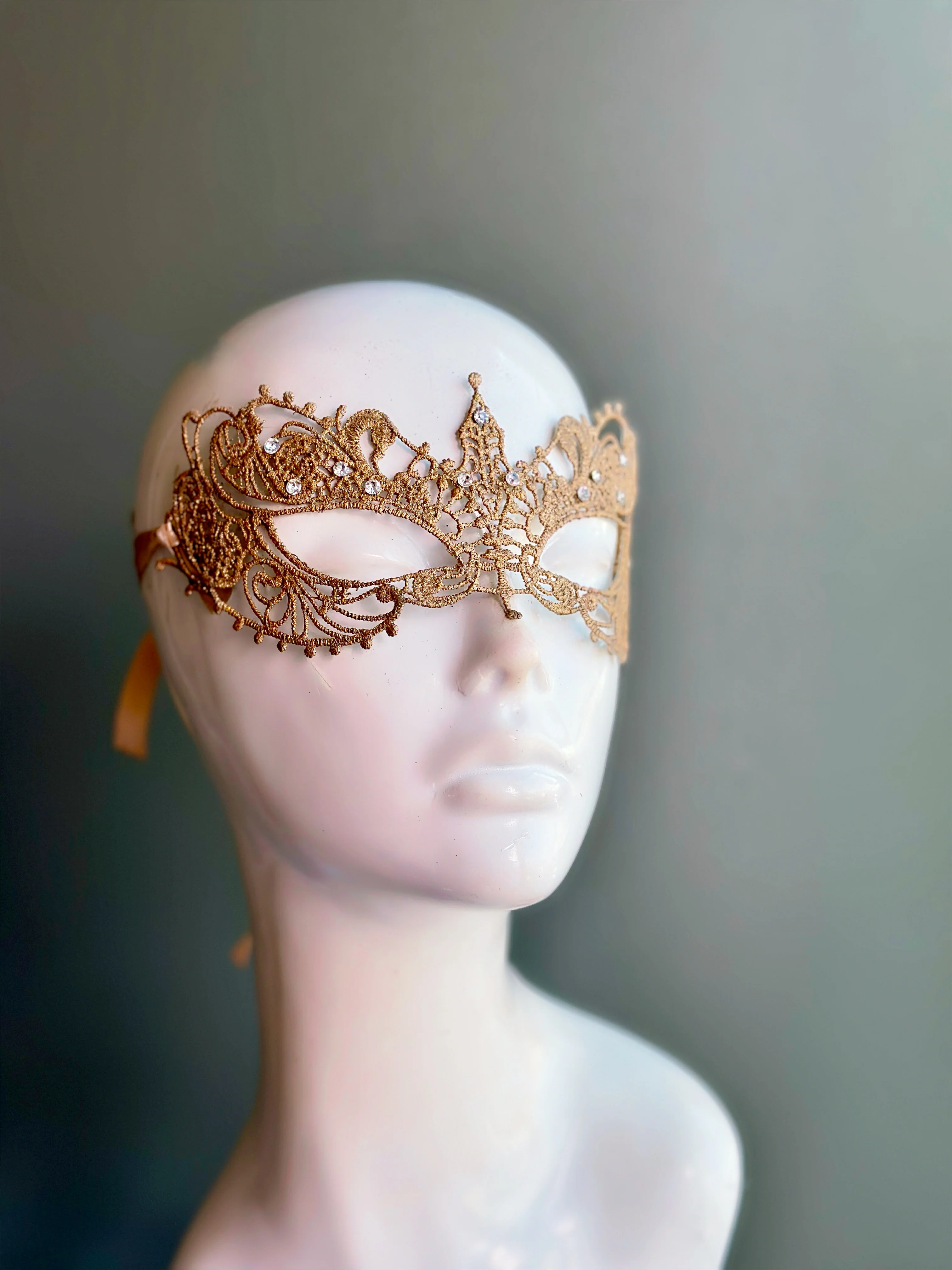 Ana Lace Mask - Gold - Image 2