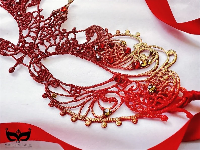 Ana Lace Mask - Red/Gold - Image 2