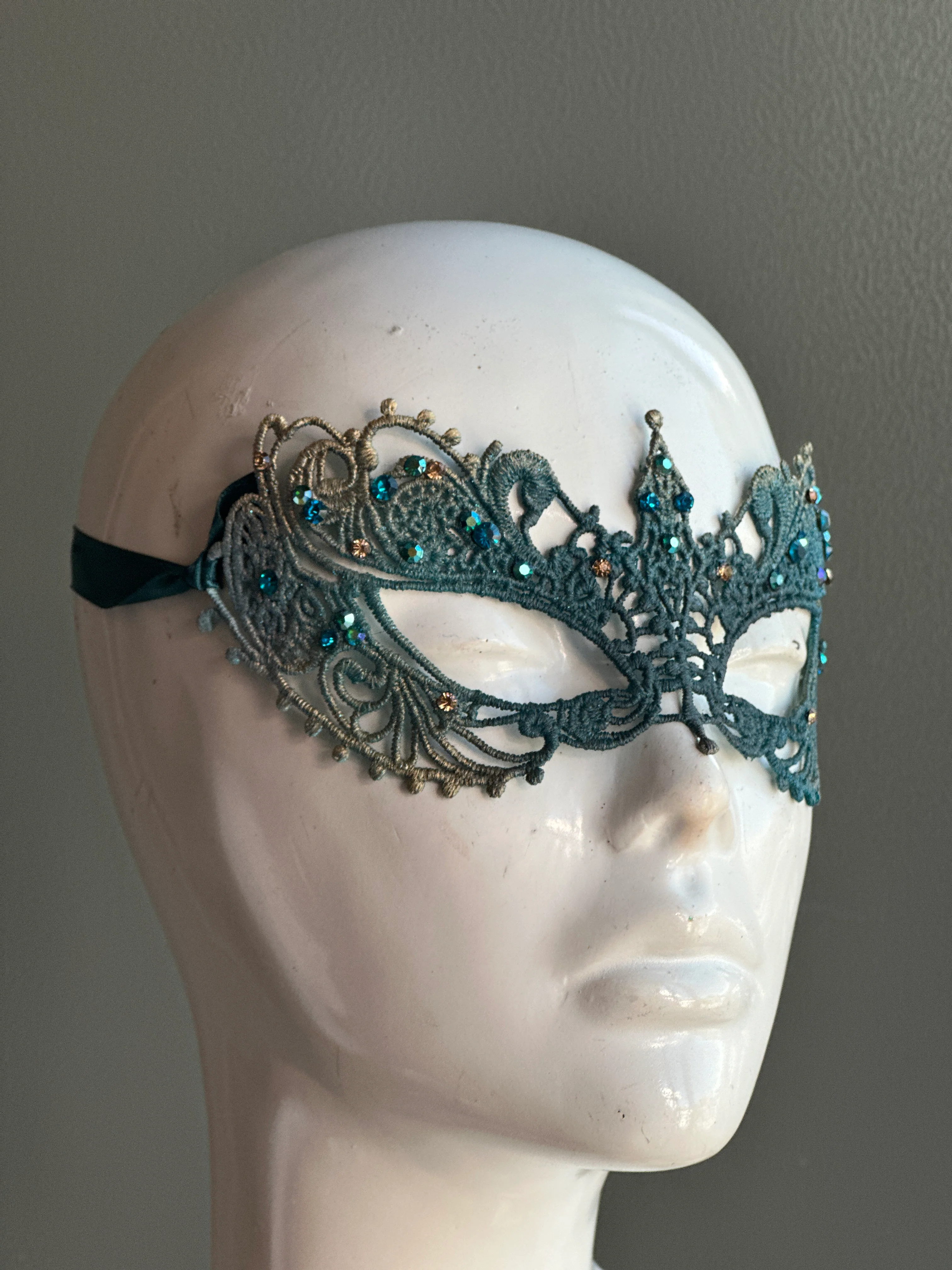 Ana Lace Mask - Teal Gold - Image 2