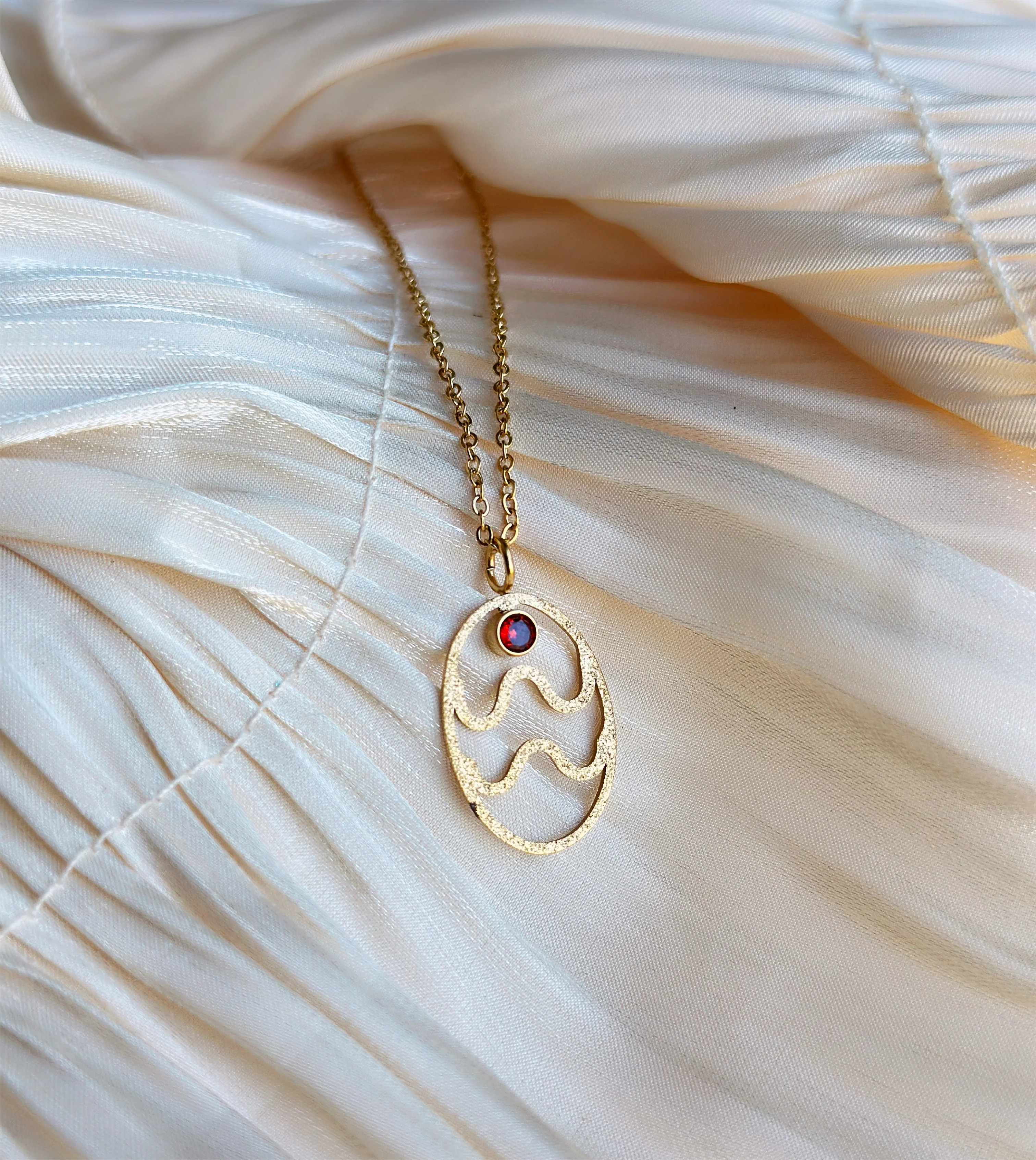 Aquarius - Zodiac Necklace (Gold)