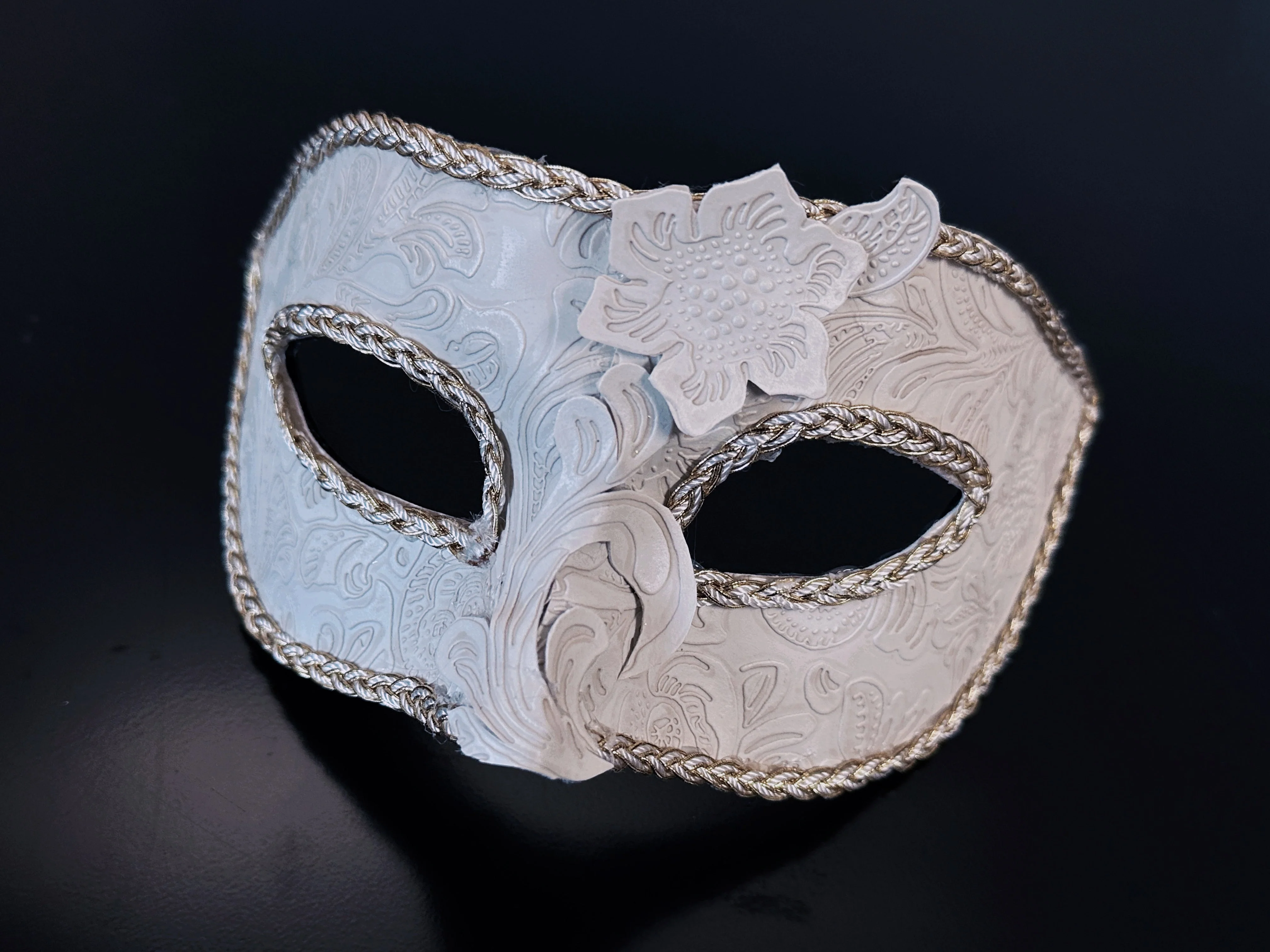 Baroque Mask For Men - Ivory/Gold - Image 2