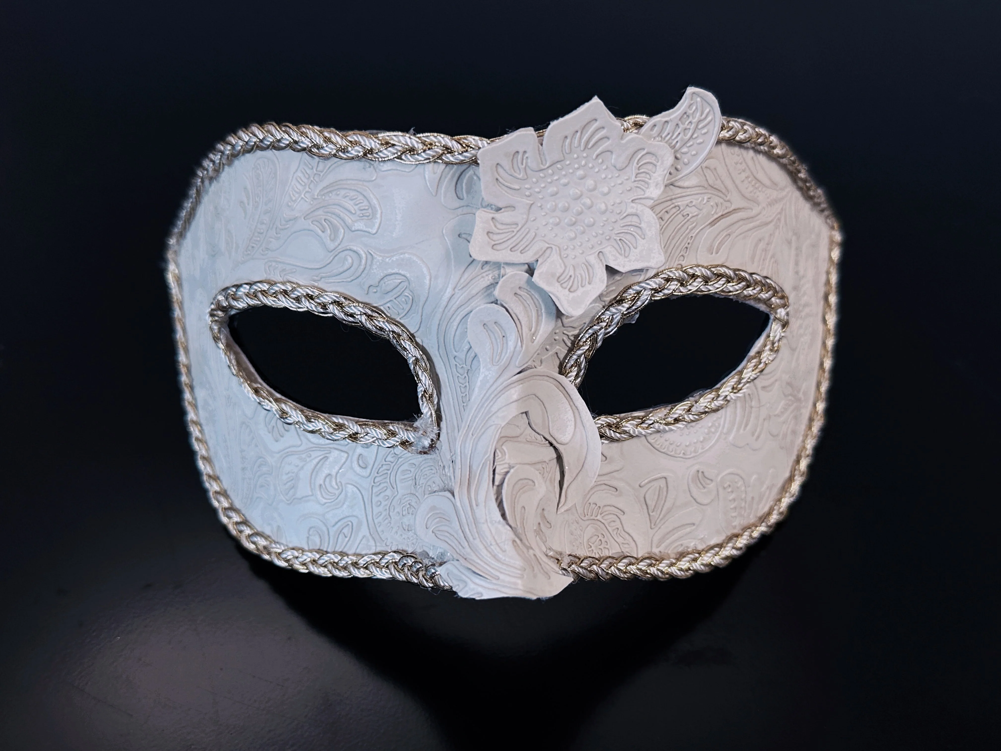 Baroque Mask For Men - Ivory/Gold - Image 6