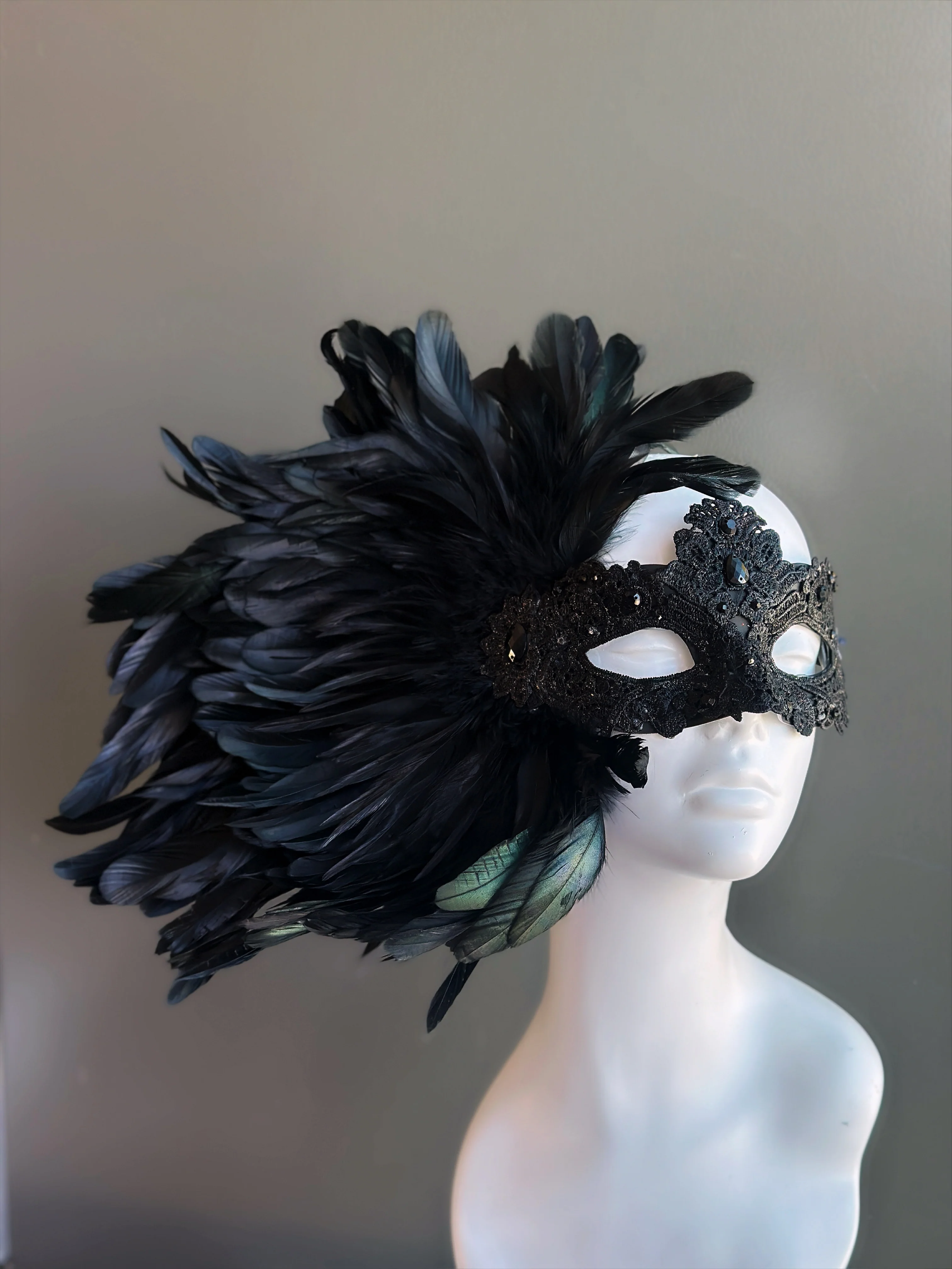 Lux Feather Mask - Black Night - Image 2