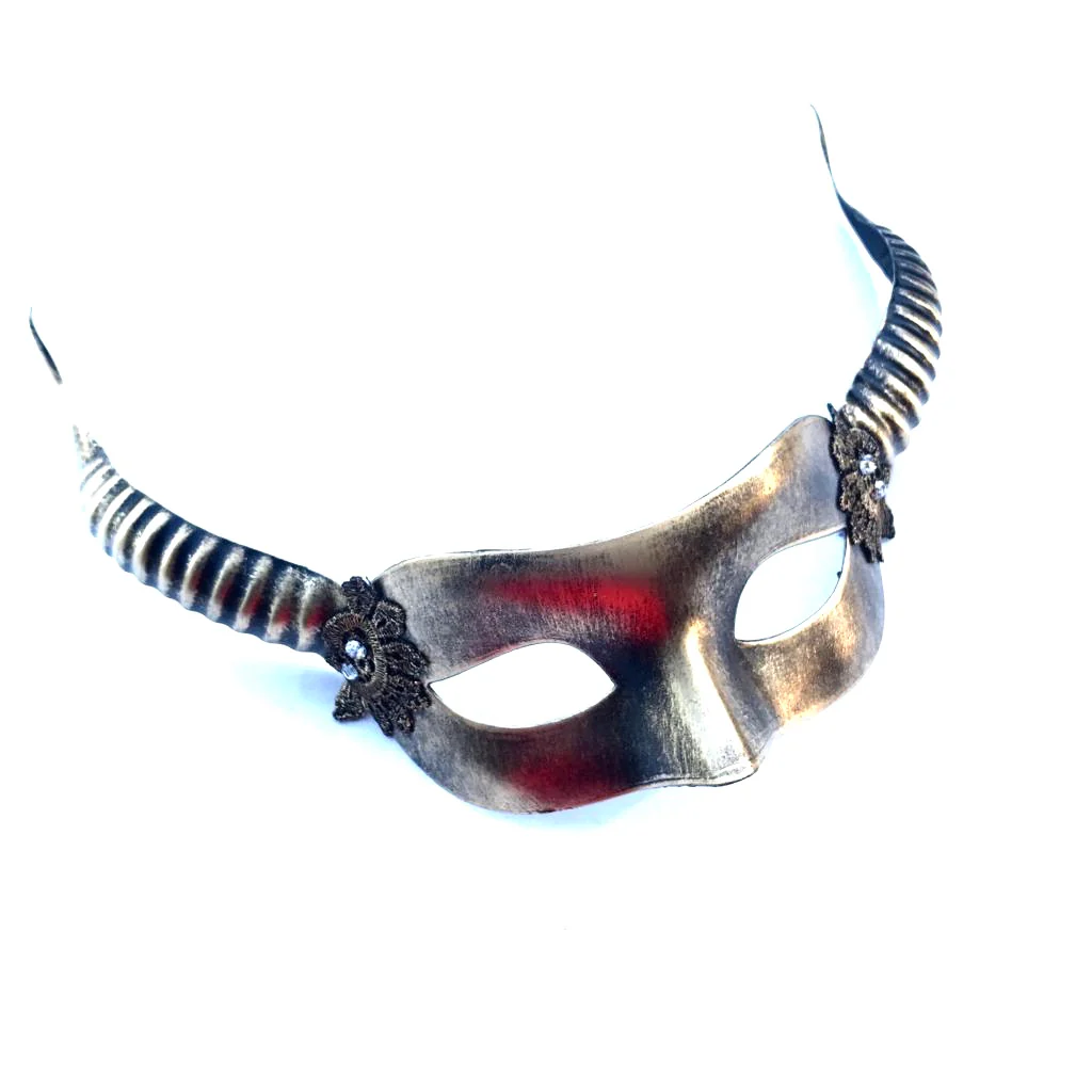 Black Malevolent Horned Mask - Image 4