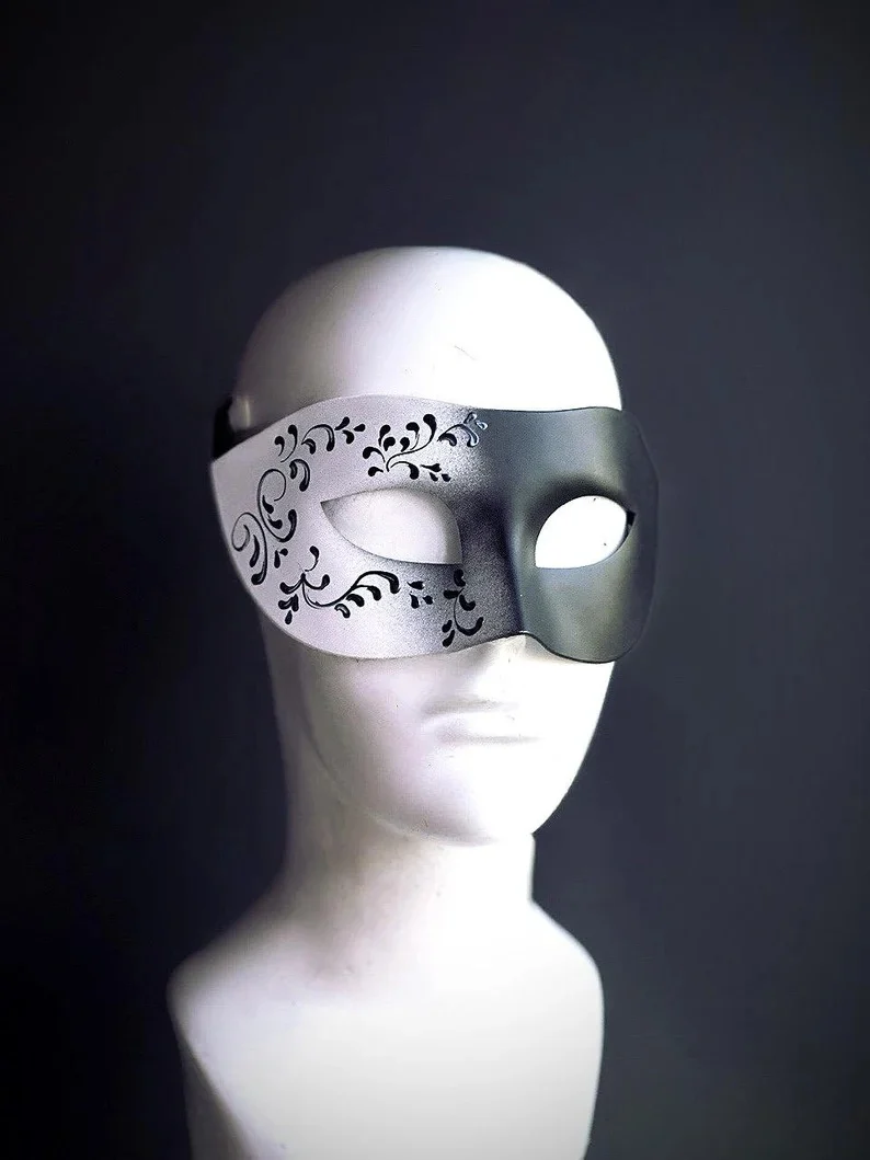 Nocturne Elegance – Black/Silver