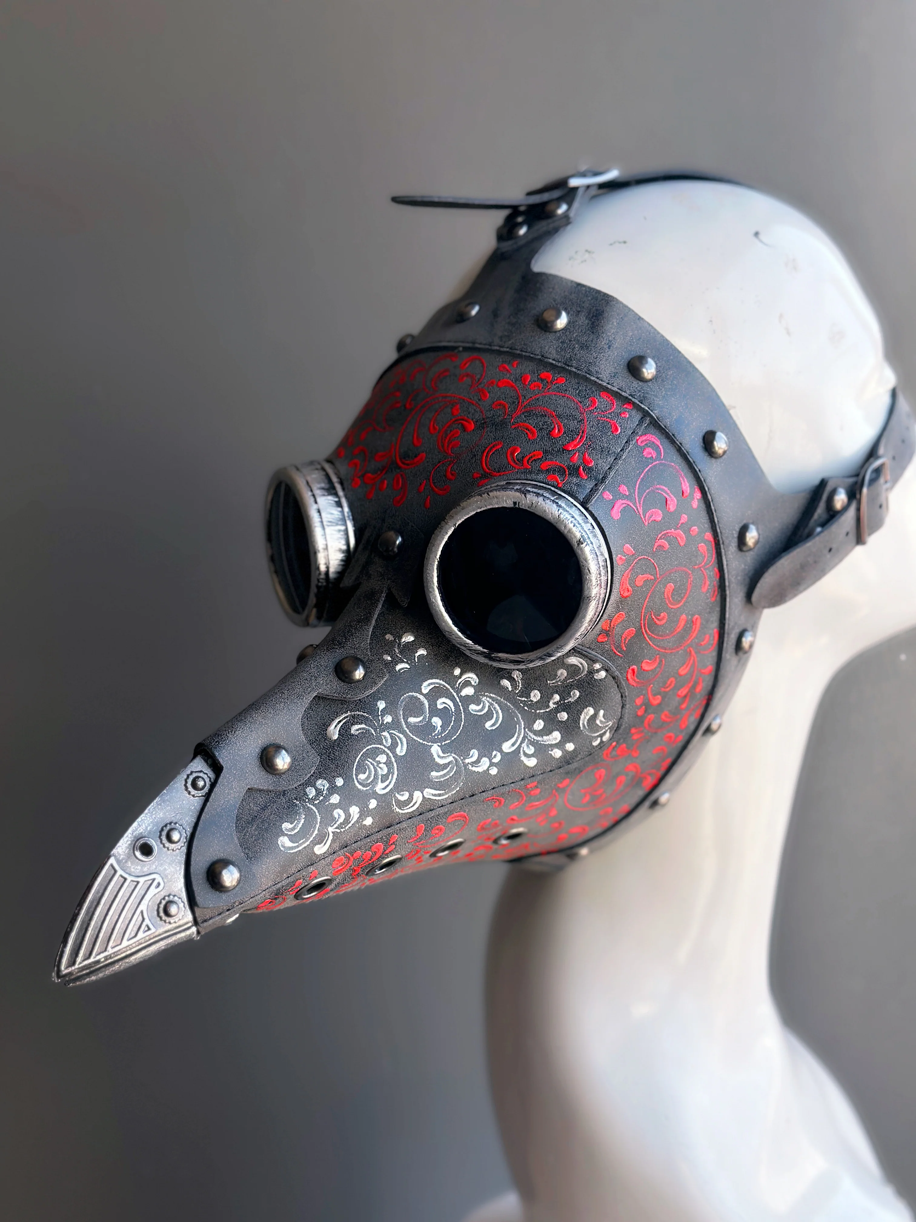 Grey Plague Mask - Filigree - Image 5
