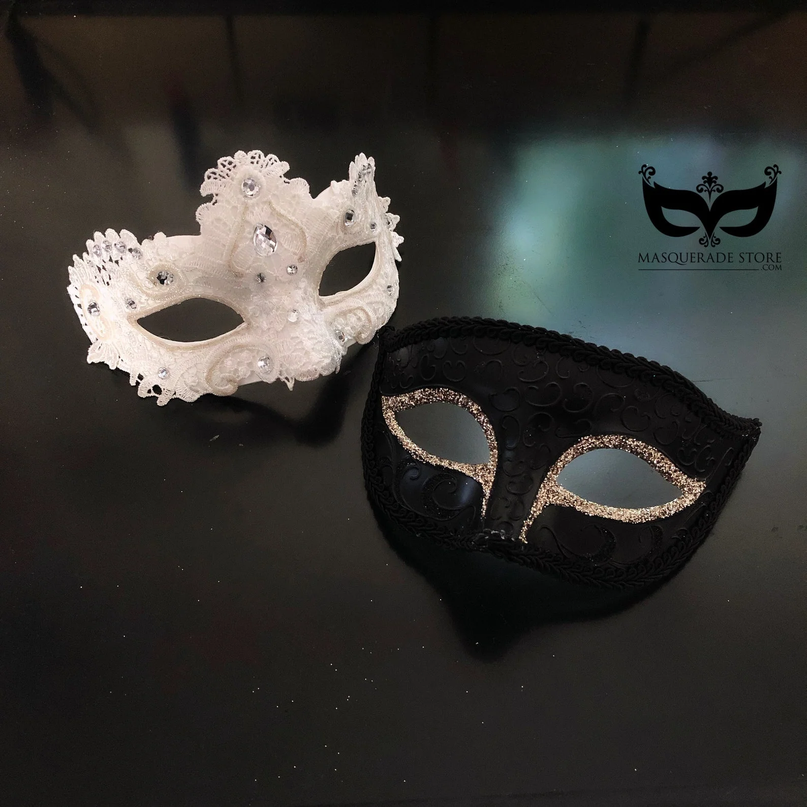 Noir Elegance Duo - Black/White - Image 2