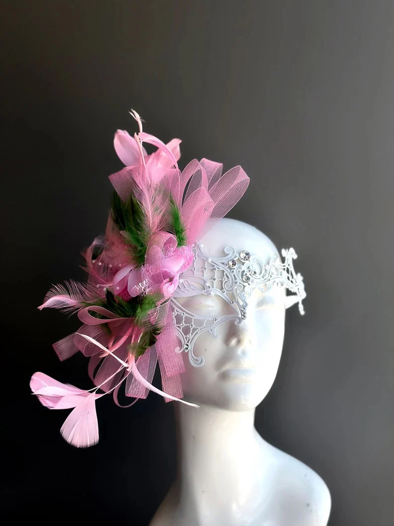 Blush Enchantress – Pink Feathers