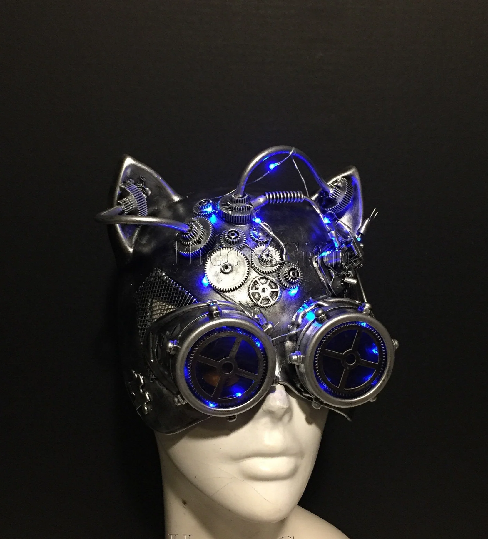 Steampunk Cat - LED Lights - Image 7