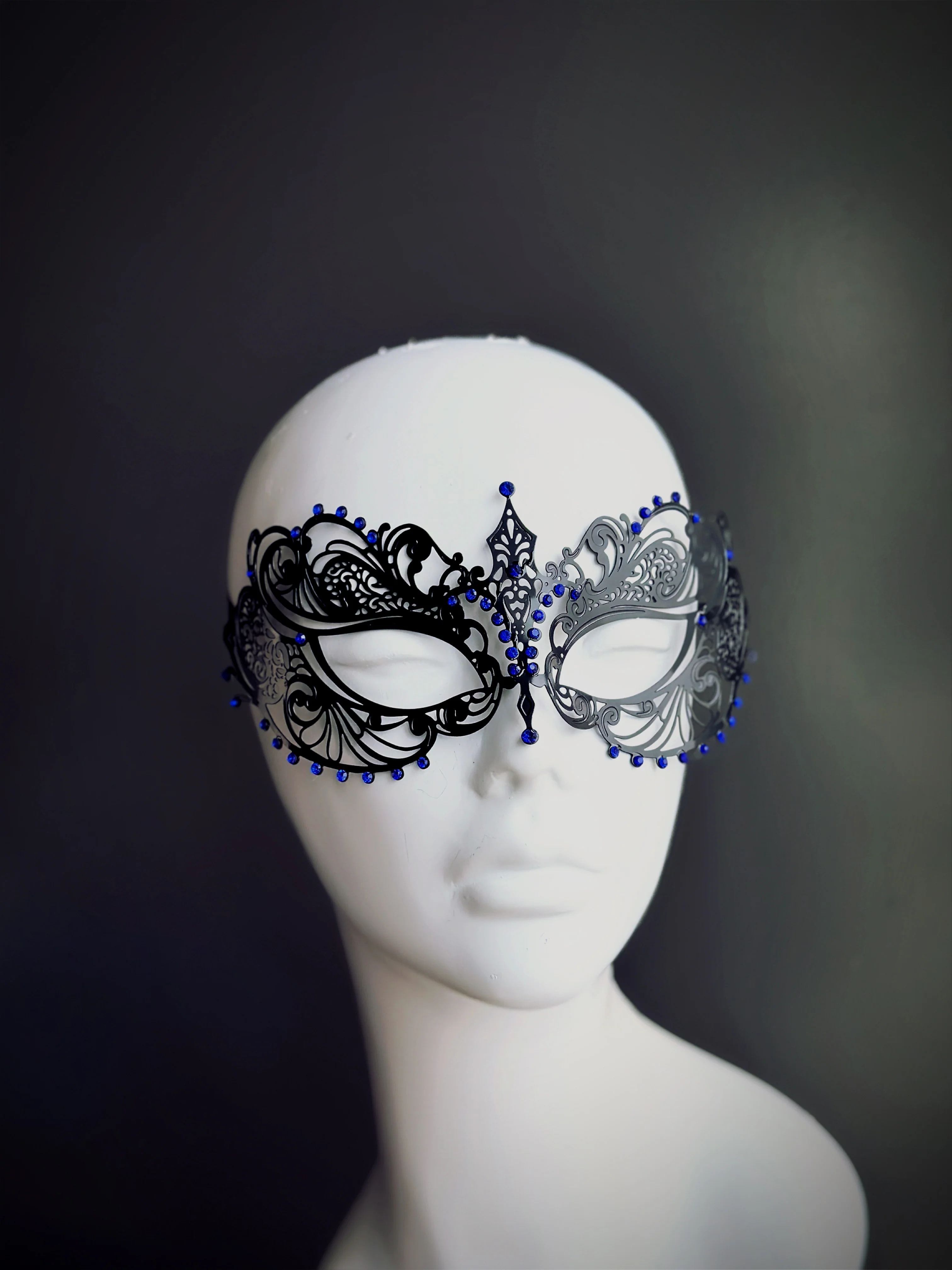 Ana Black Metal Mask - Black - Image 2