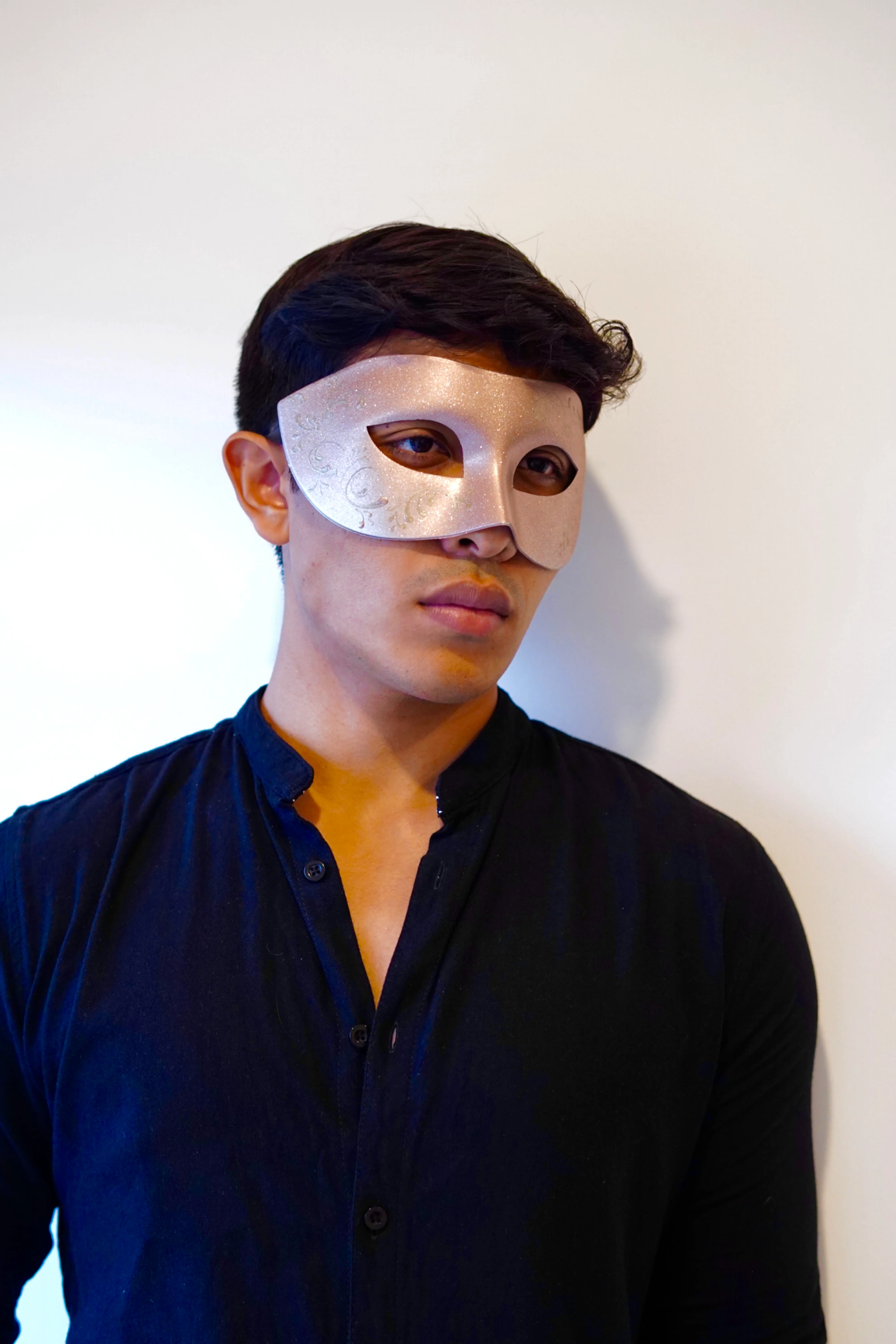 Filigree Masquerade Mask - Rose Gold