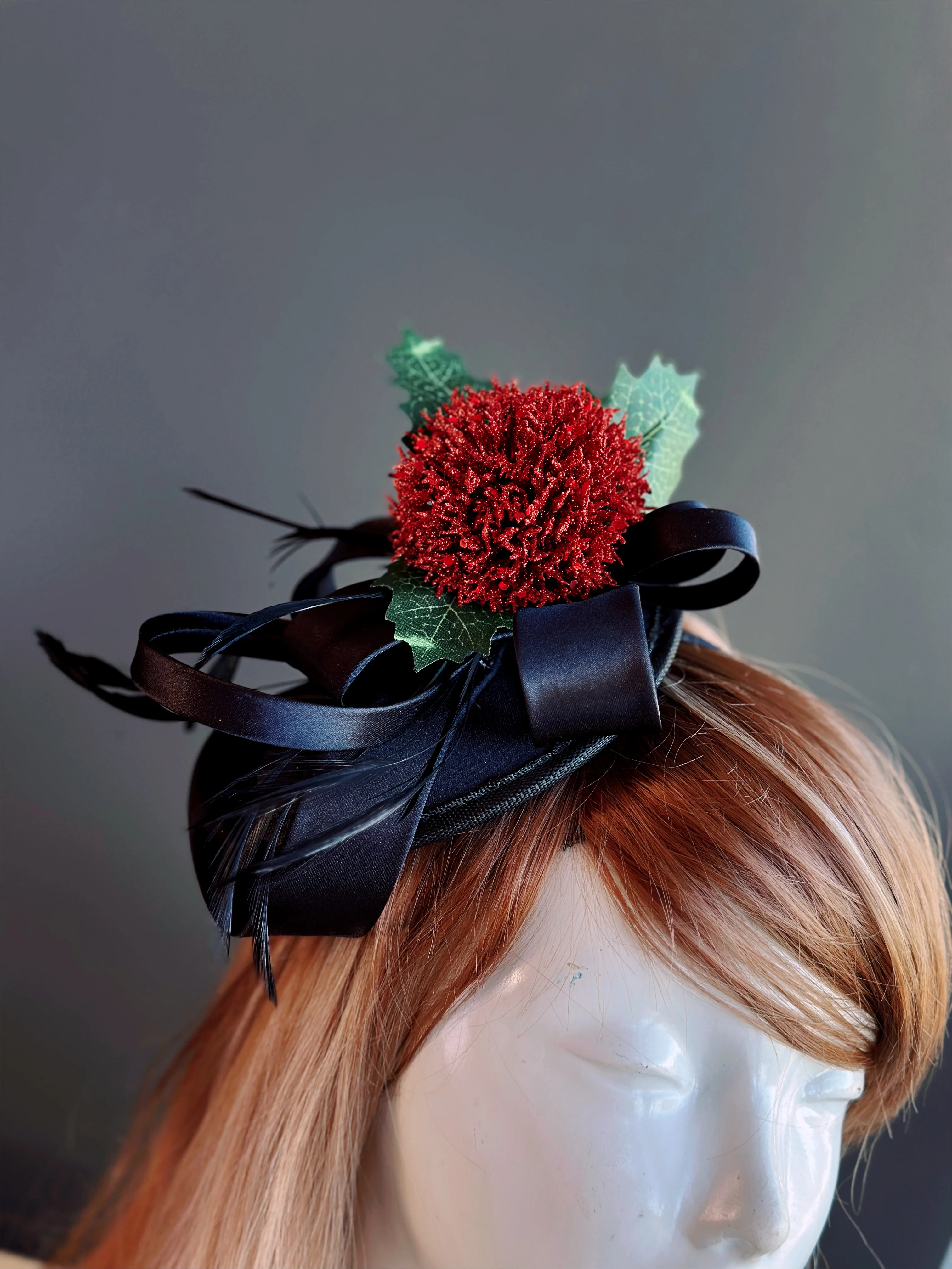 Christmas Flower Fascinator - Image 4