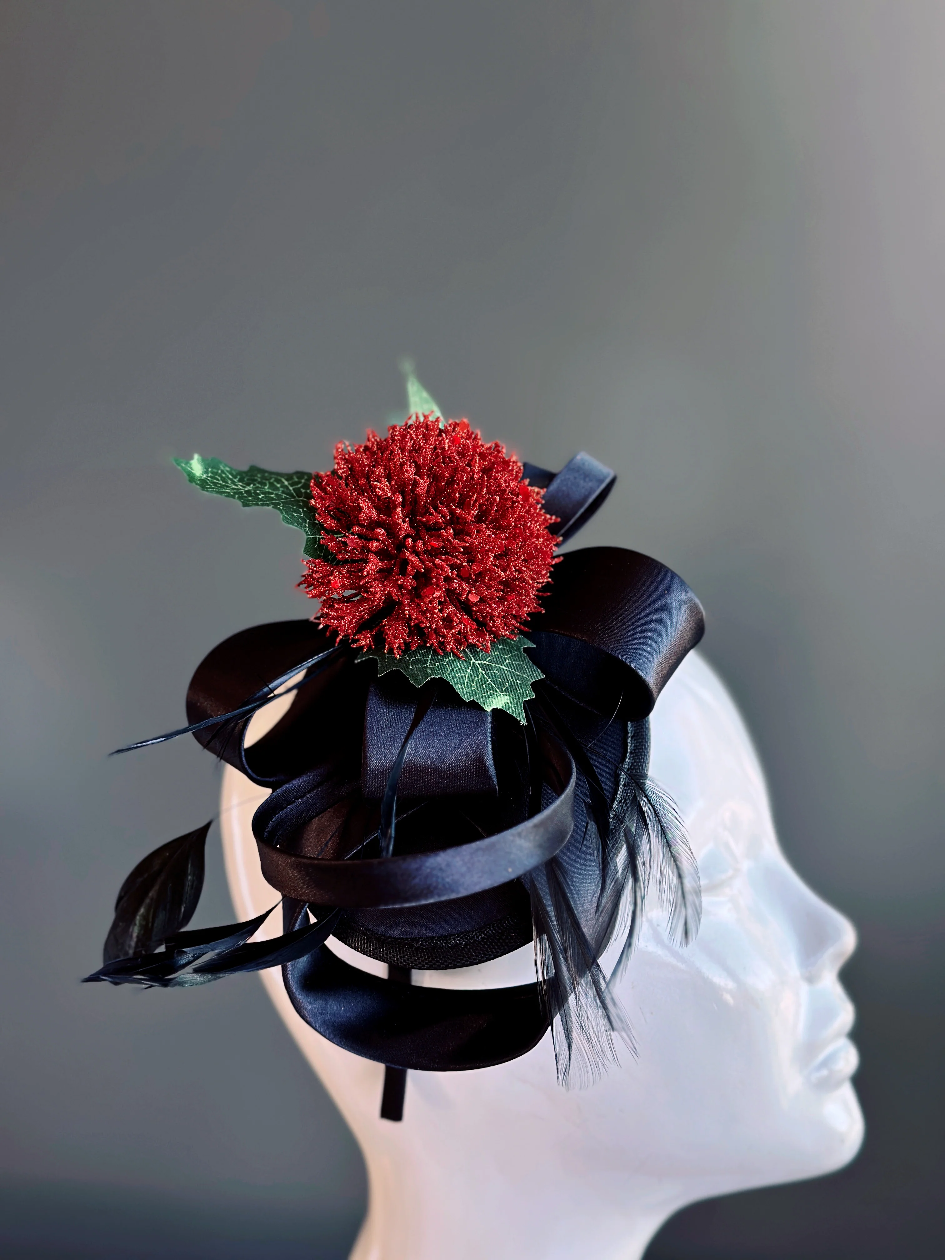 Christmas Flower Fascinator - Image 7