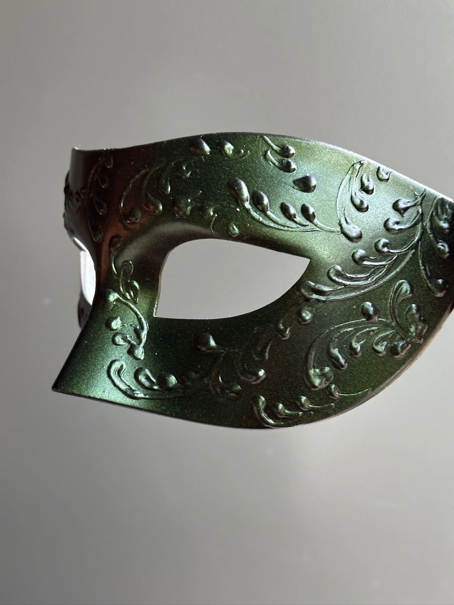 Duskhue Mask - Green Bronze - Image 4