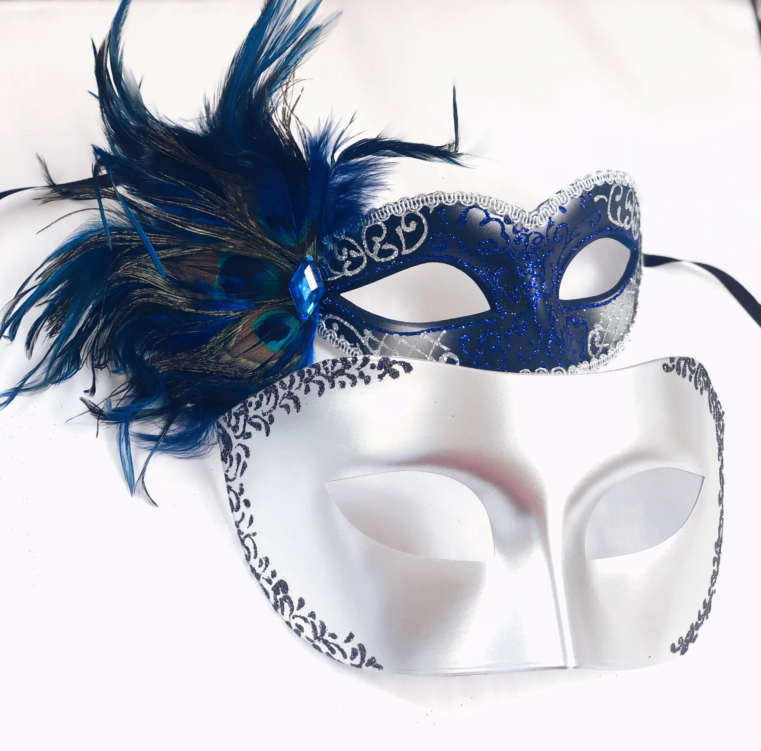 Peacock Flair - Silver Blue - Image 3