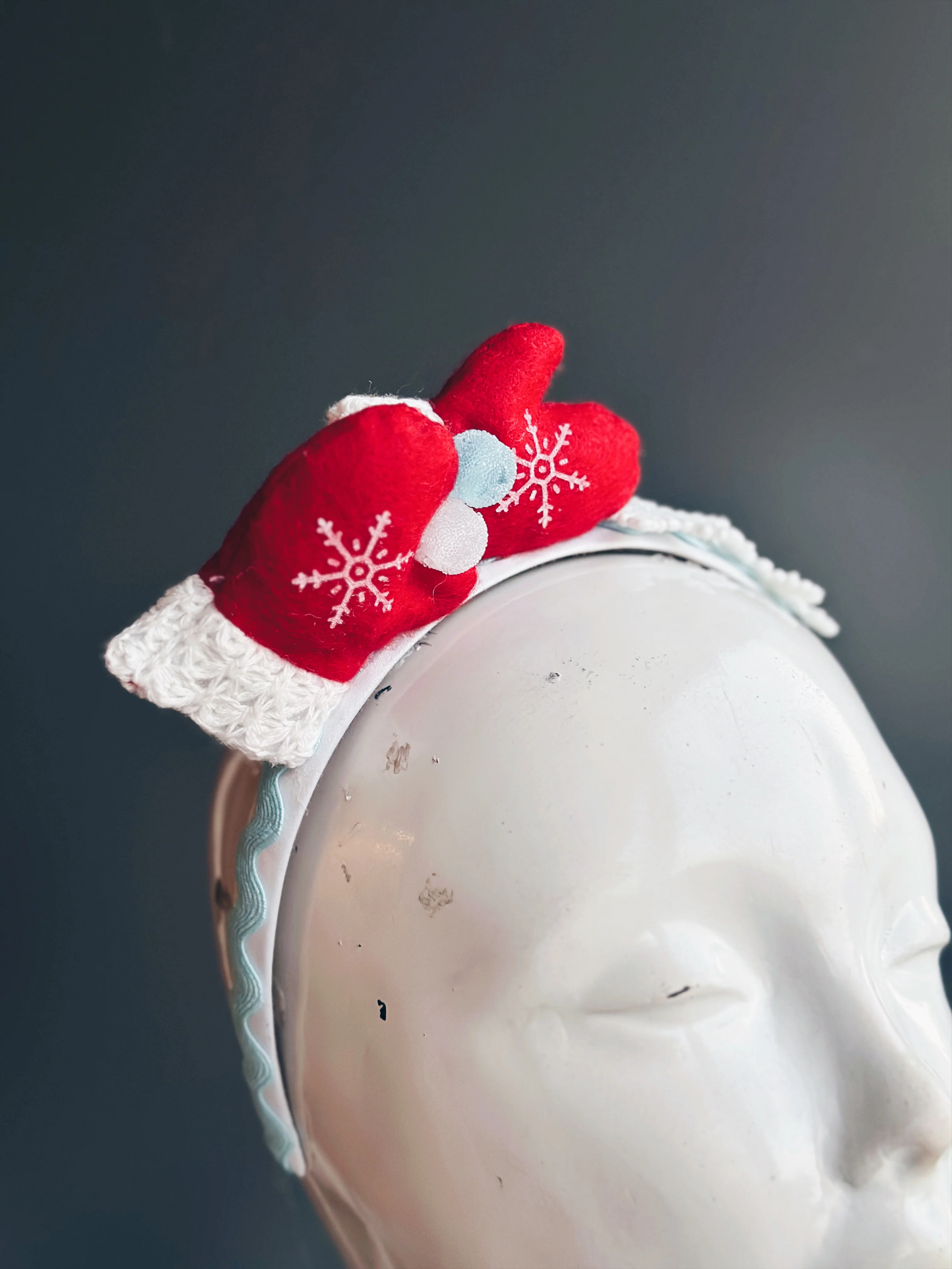 Cozy Winter Mittens Headband - Image 2