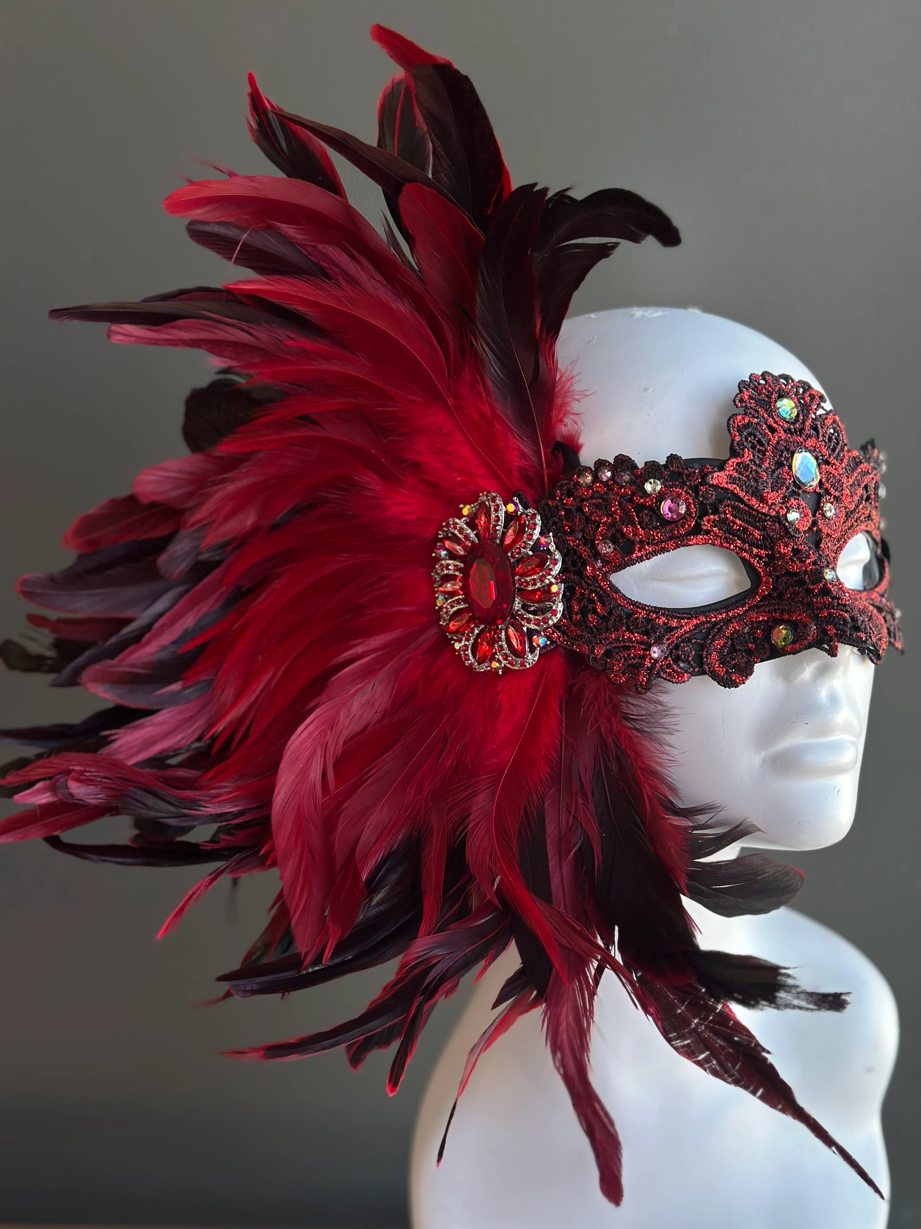 Crimson Plume - Red/Black - Image 3