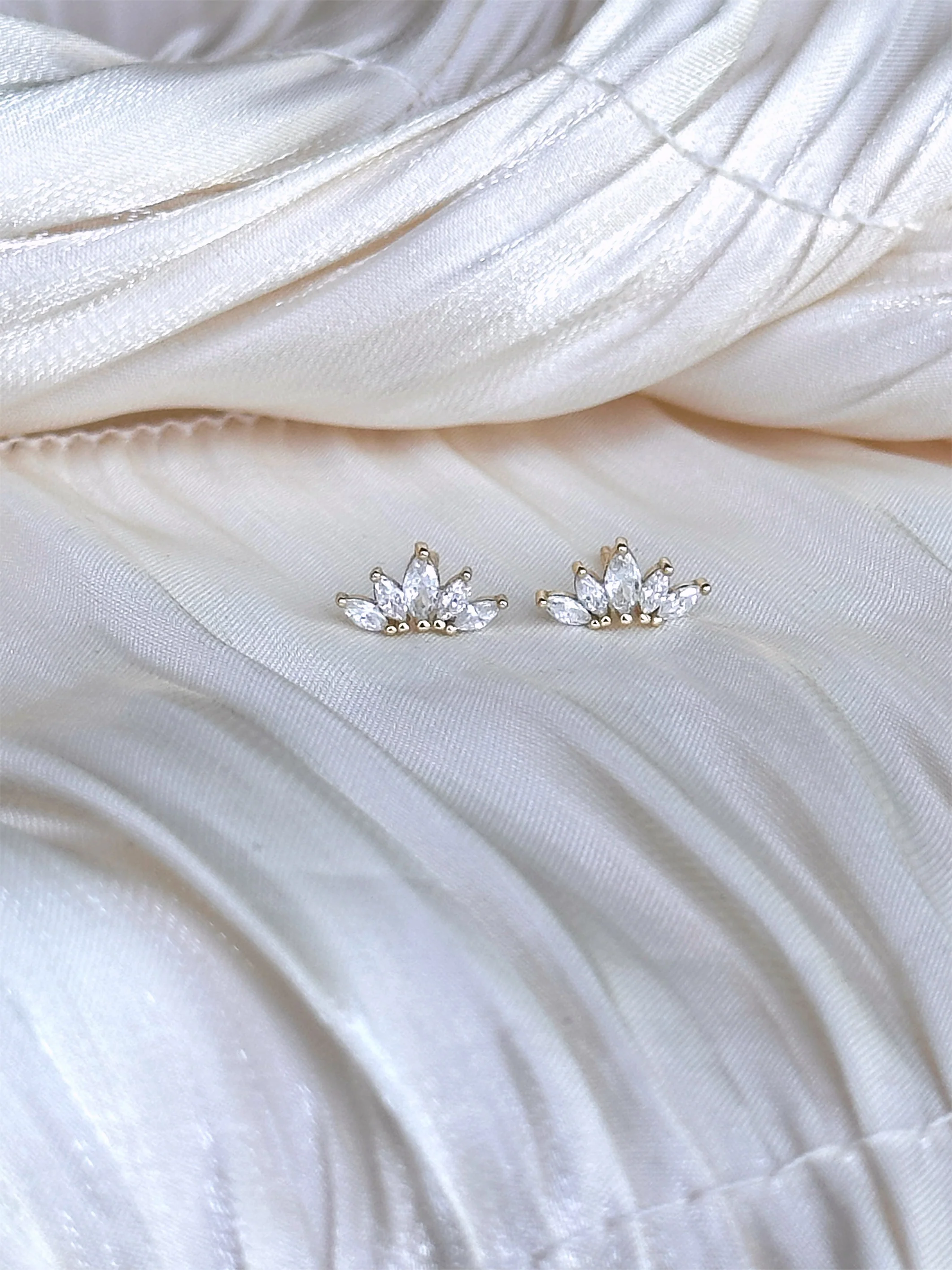 Crystal Crown Danity Gold Earrings - Image 2