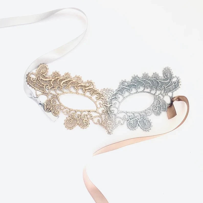 Elara Lace Mask - Gold/Silver Ombre - Image 2