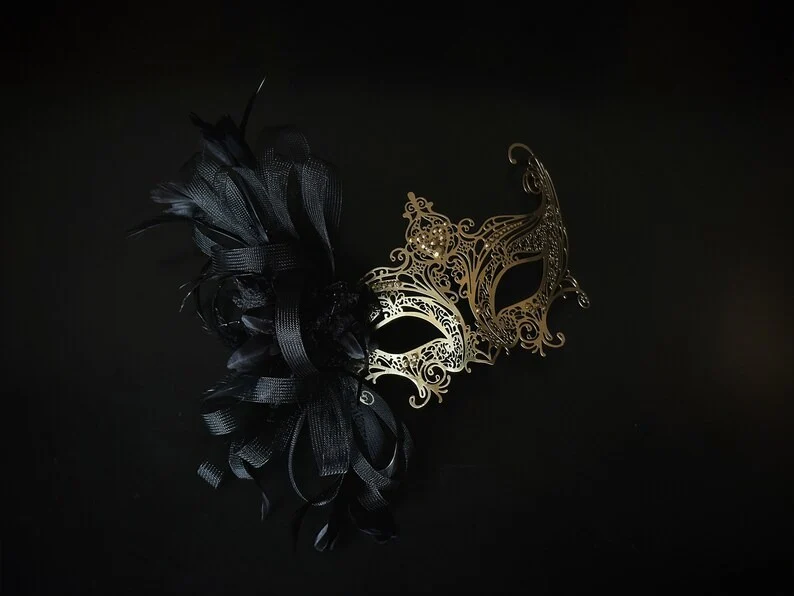 Gossip Venetian Gold Mask - Black Feathers