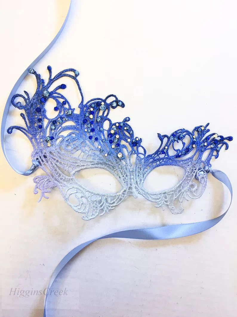 Elizabeth Lace Mask - Silver Blue - Image 2