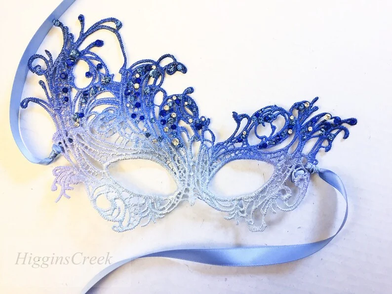Elizabeth Lace Mask - Silver Blue - Image 3