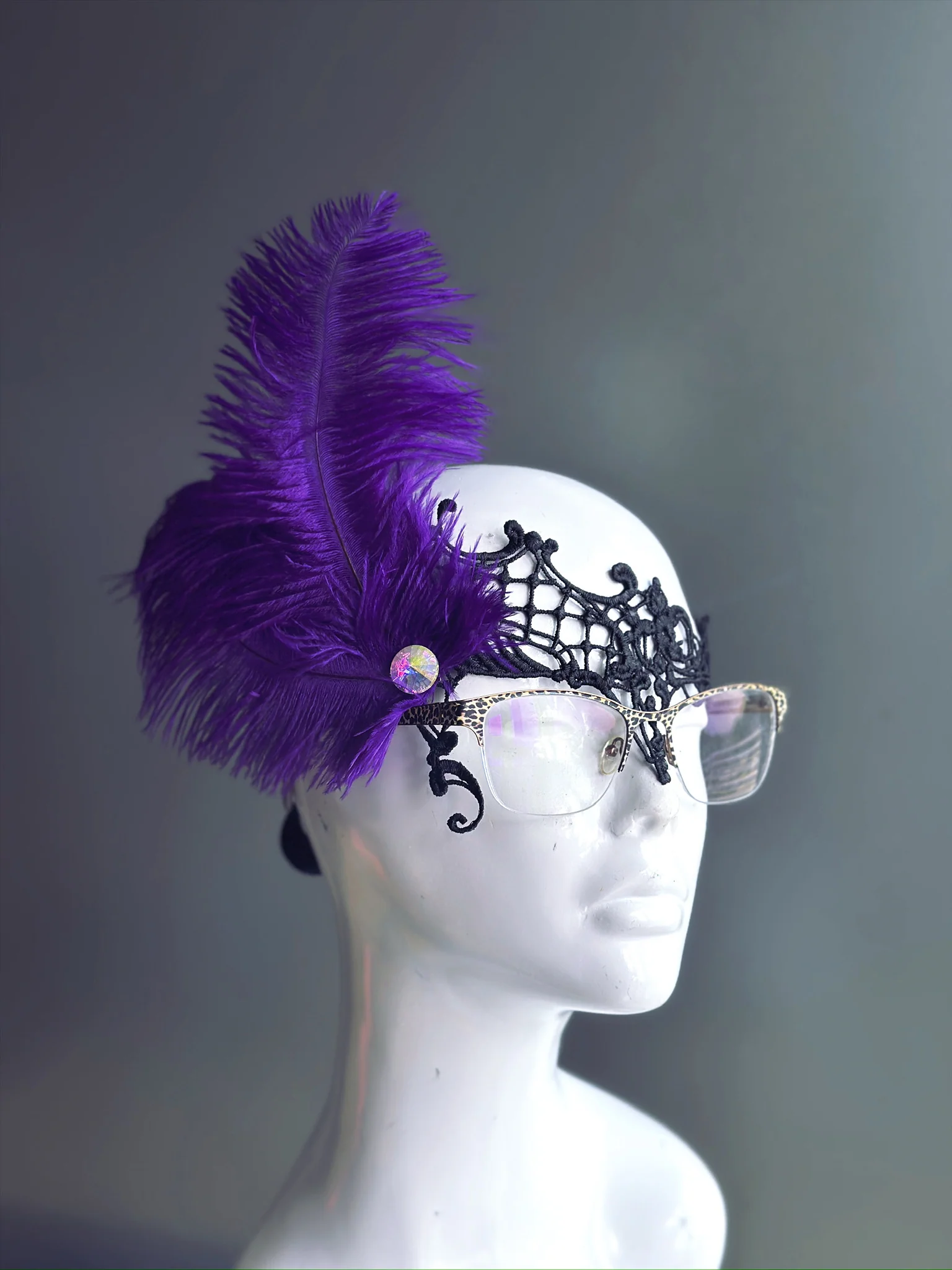 Eyeglass Mask - Purple Ostrich