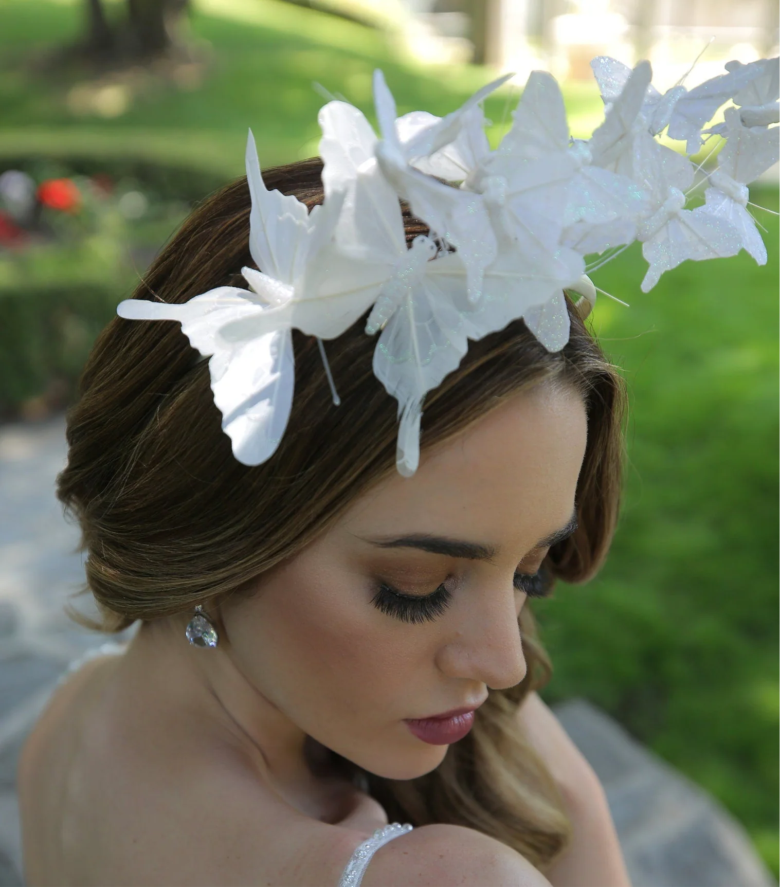 White Butterfly Fascinator - Image 3