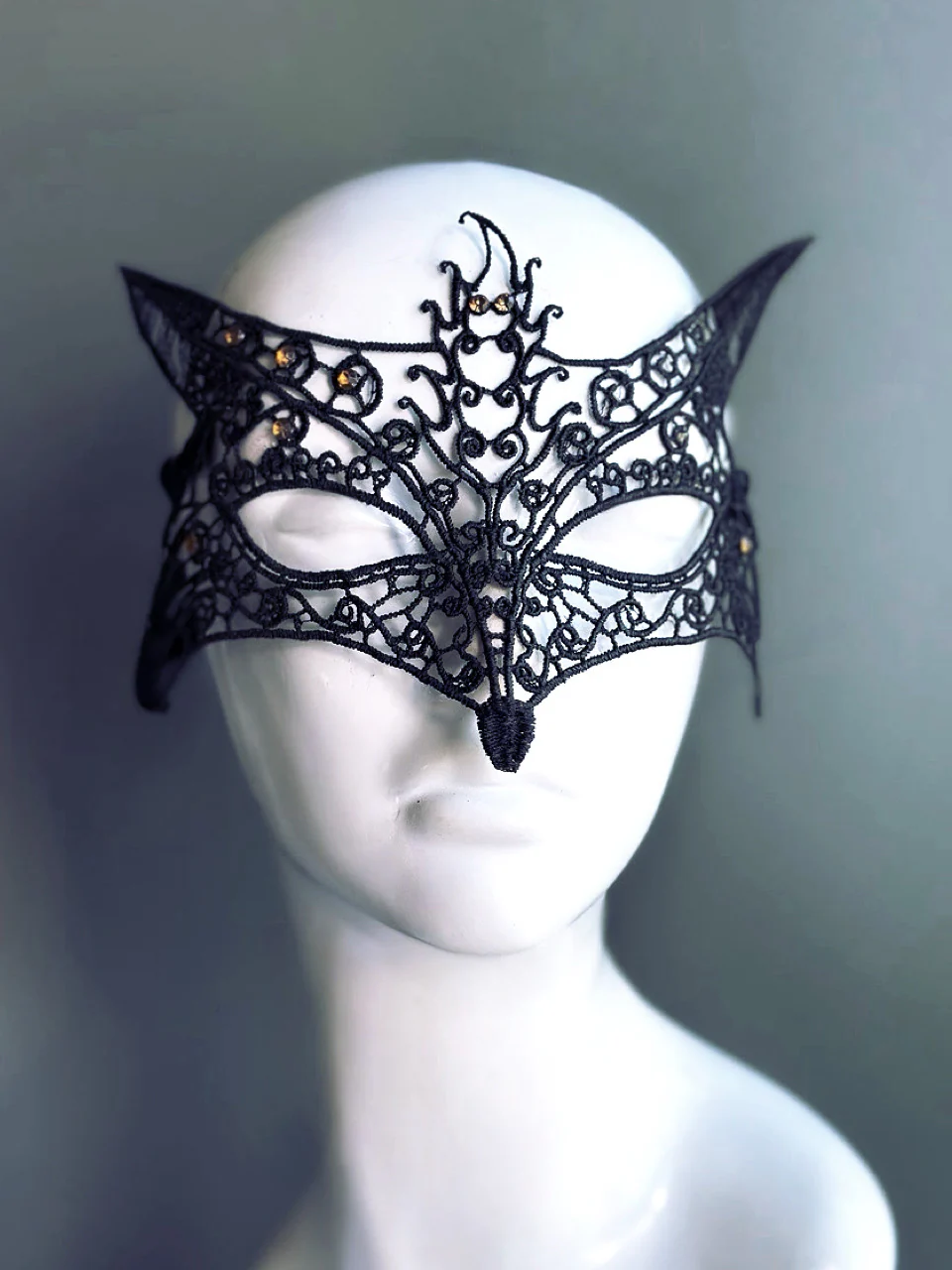 Fox Lace Mask - Black