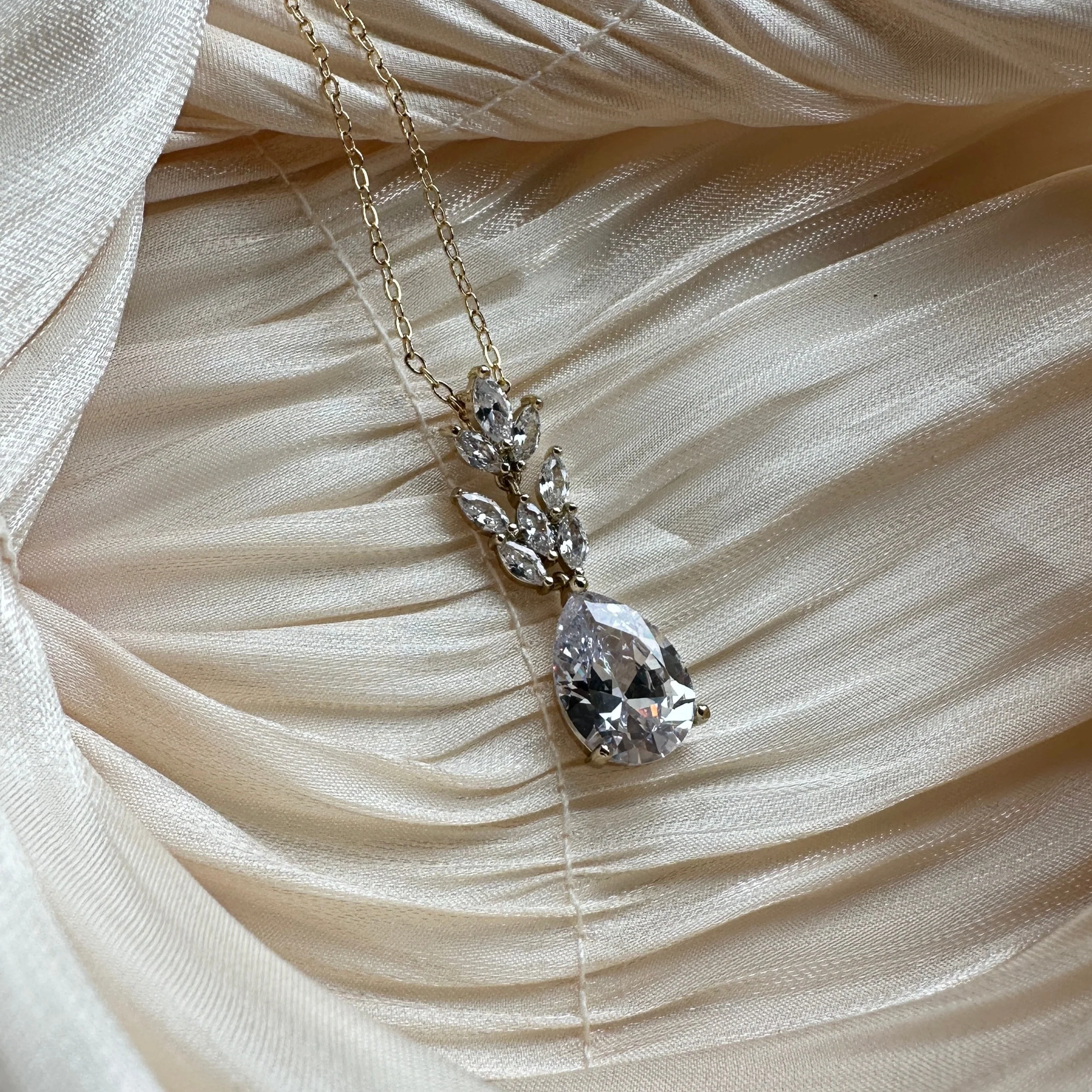 Liliane - Necklace (Gold) - Image 2
