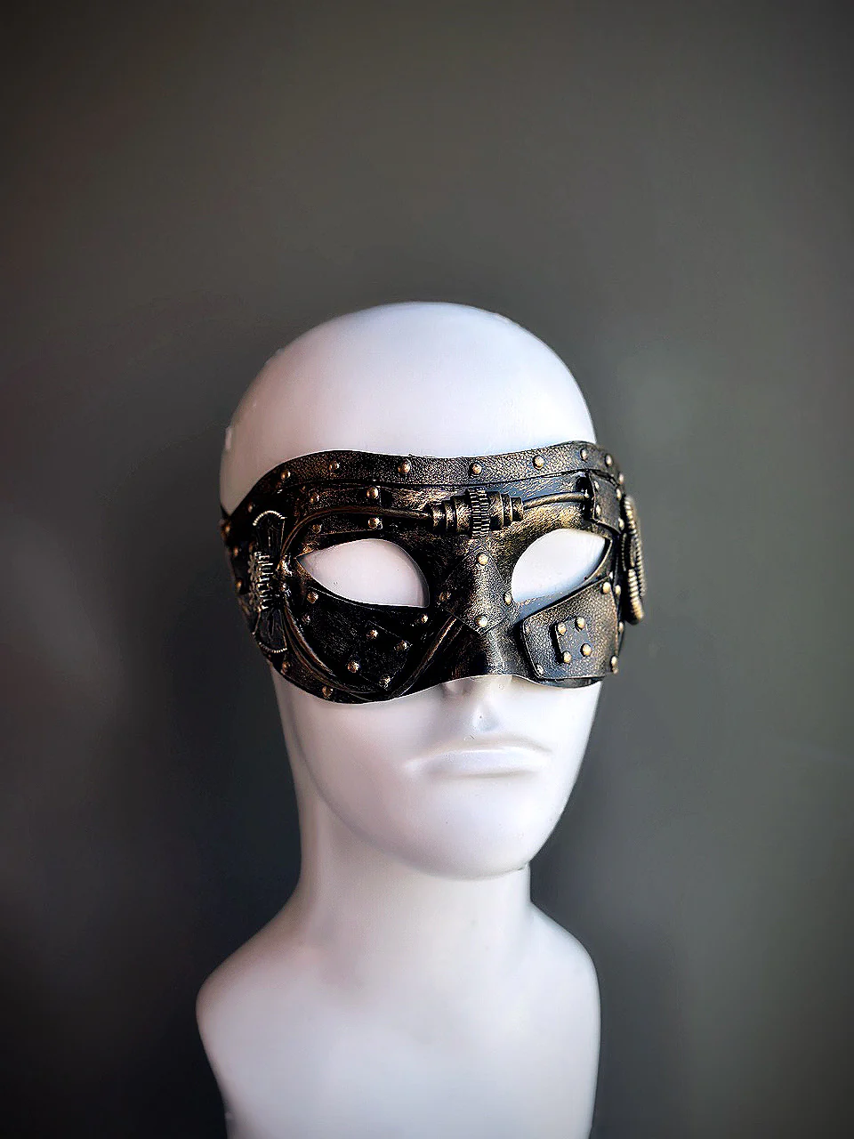 Gilded Machine - Gold Black Steampunk Mask - Image 2