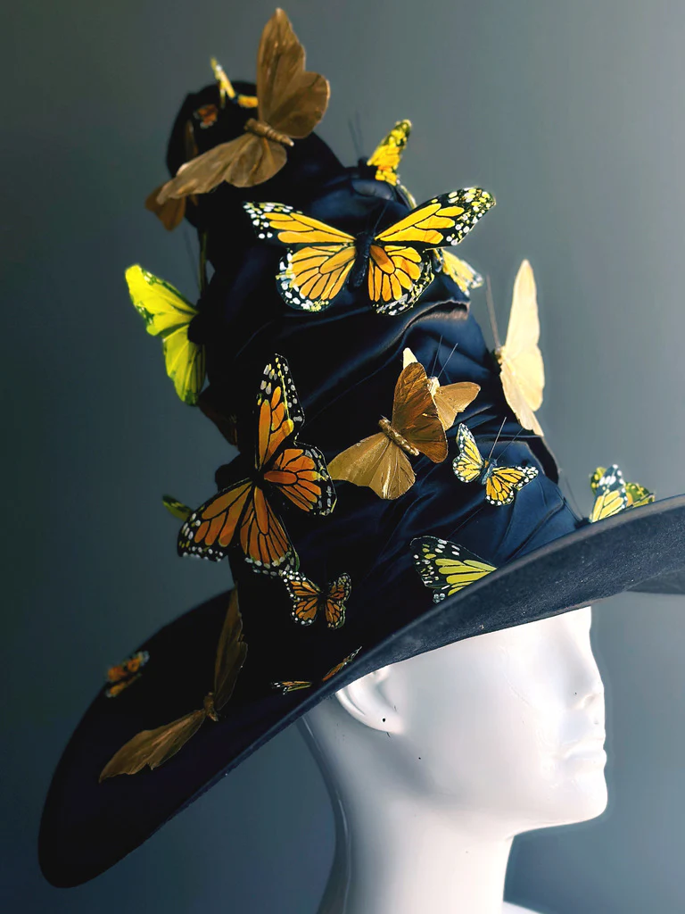 Golden Butterfly Witch Hat – Luxe Halloween Enchantress - Image 2