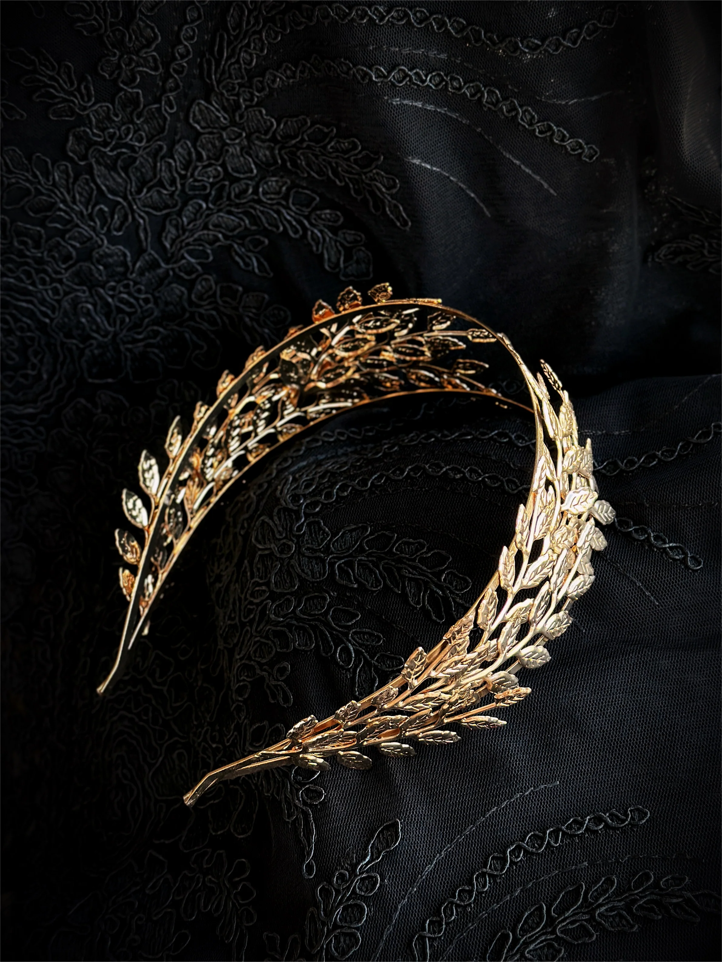 Greek Laurel Headband - Gold - Image 2