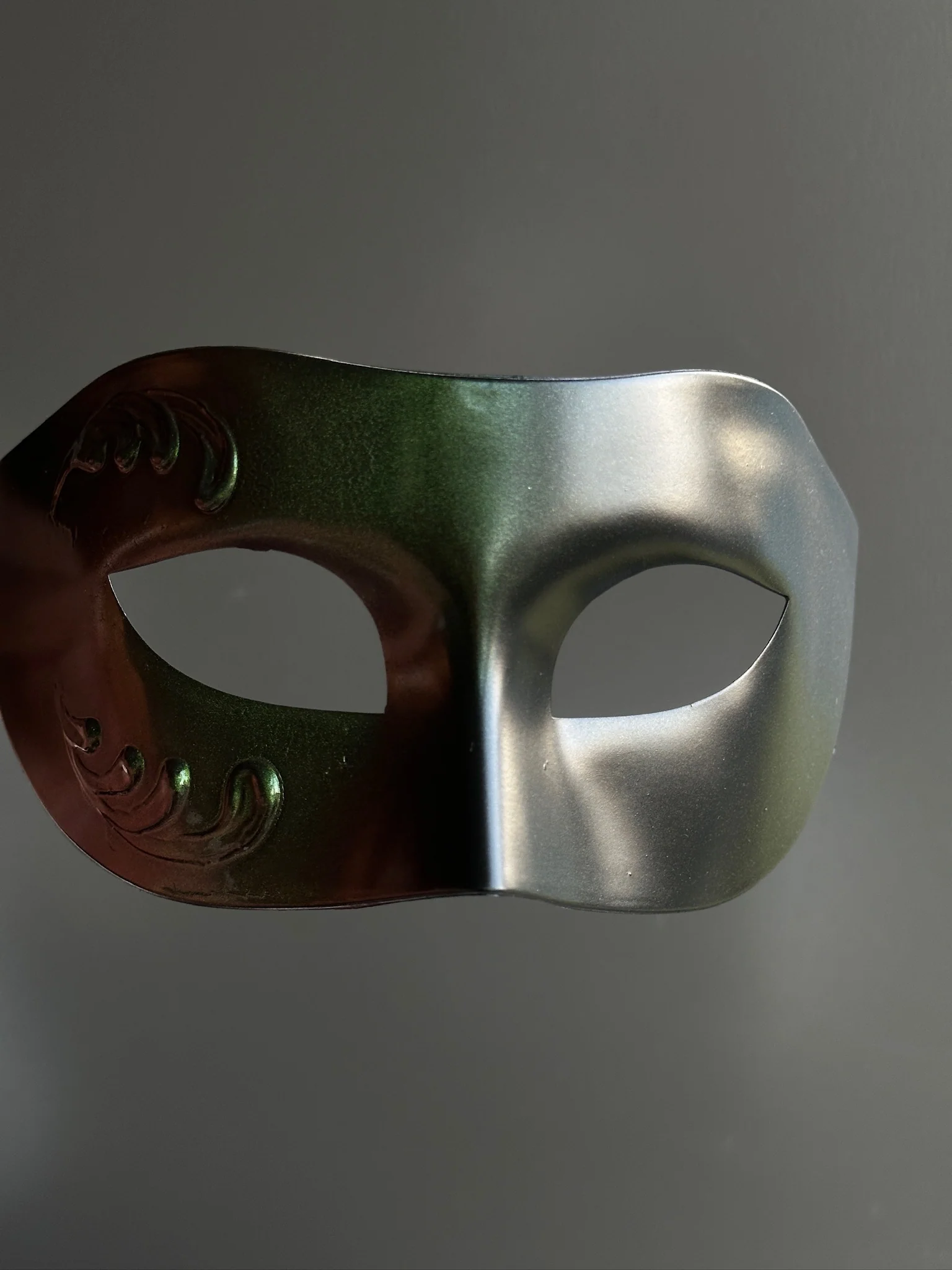 Green Black Venetian Mask - Image 2