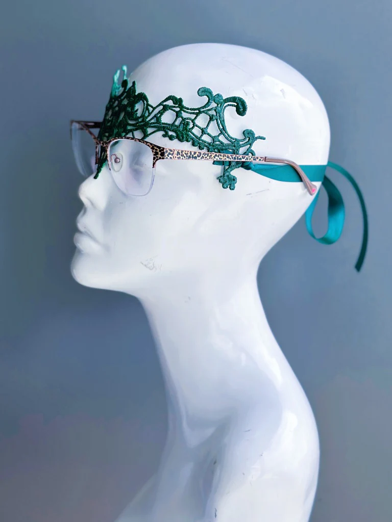 Gilded Eyeglass Noir - Green - Image 2