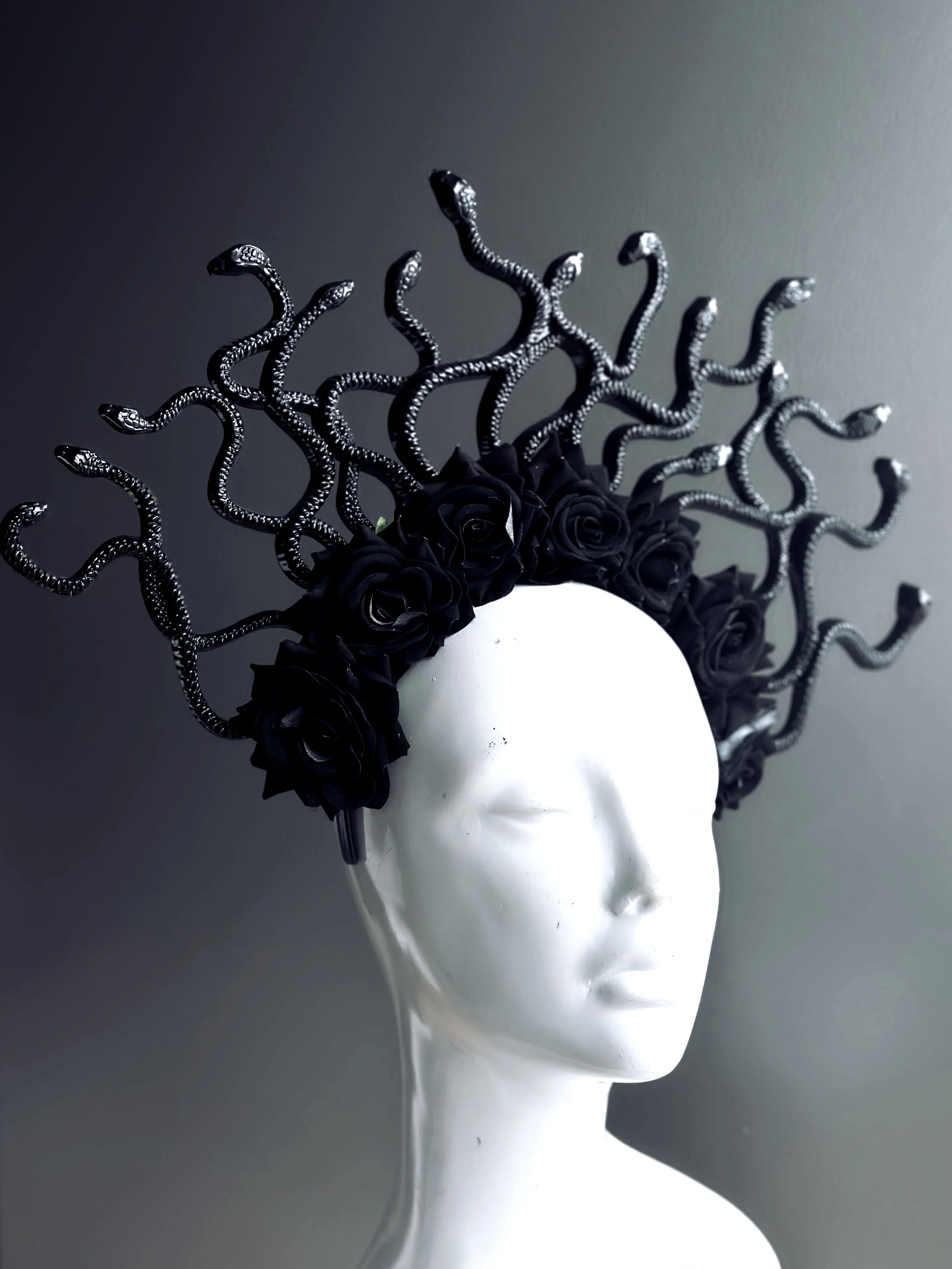 Medusa Snakes With Roses - Black - Image 3