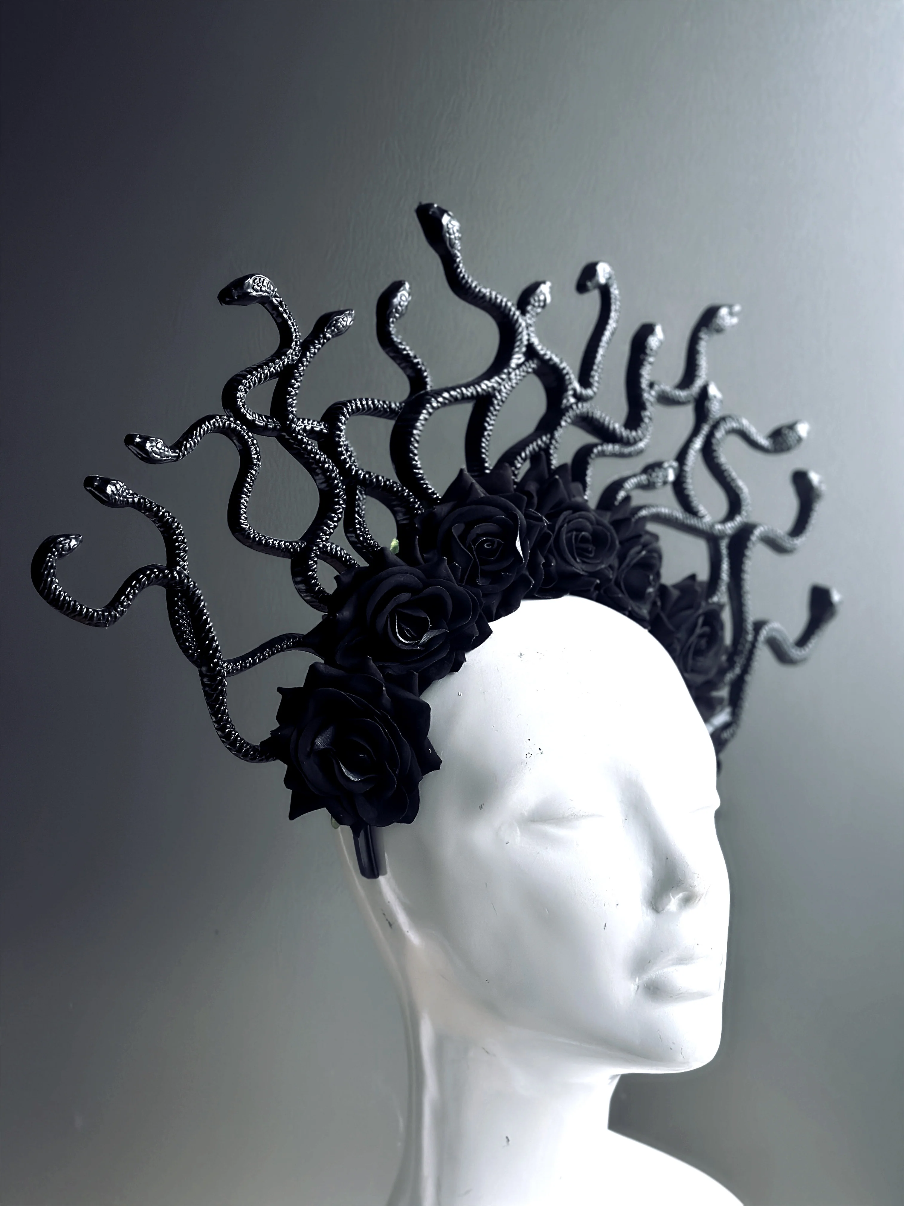 Medusa Snakes With Roses - Black - Image 7