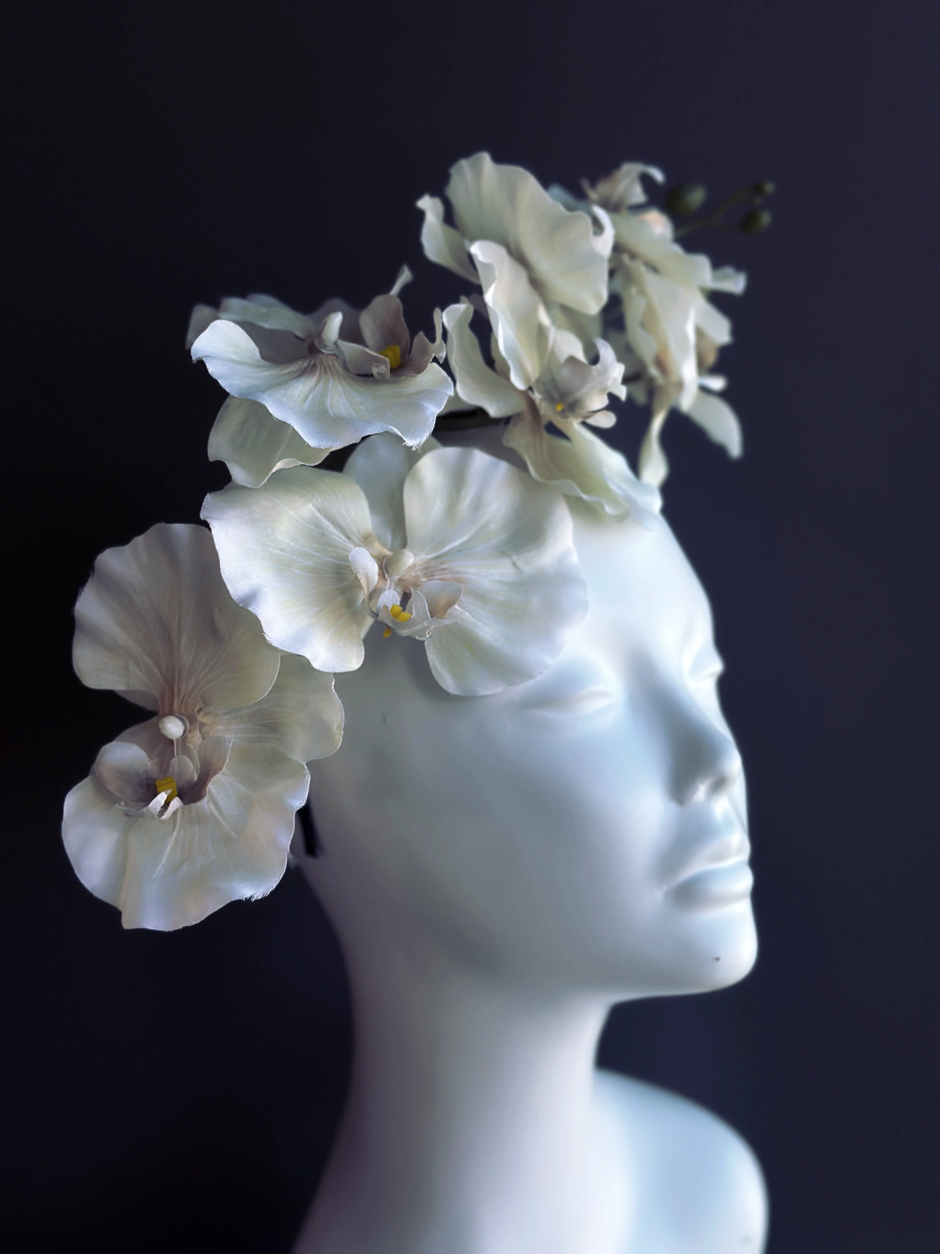 Orchid Fascinator - Ivory Cream - Image 2