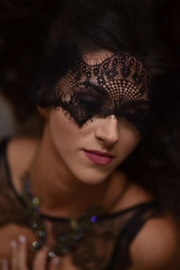 Phantom Black Blindfold - Image 3