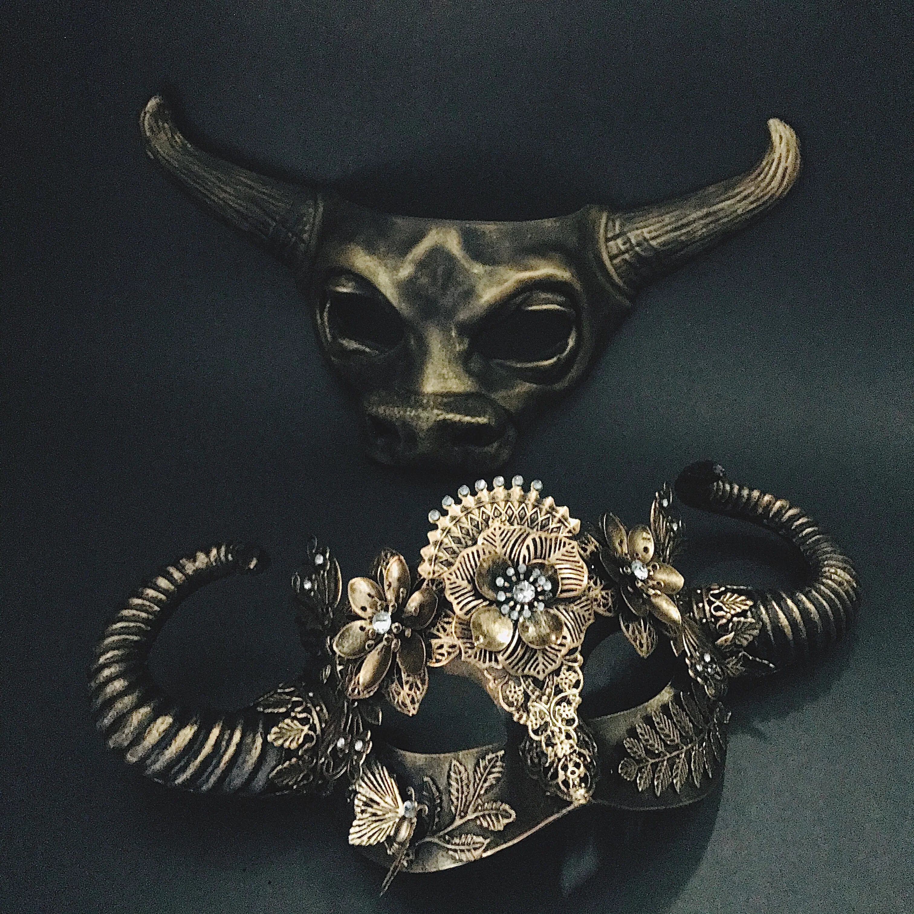 Minotaur and Nymph - Gold