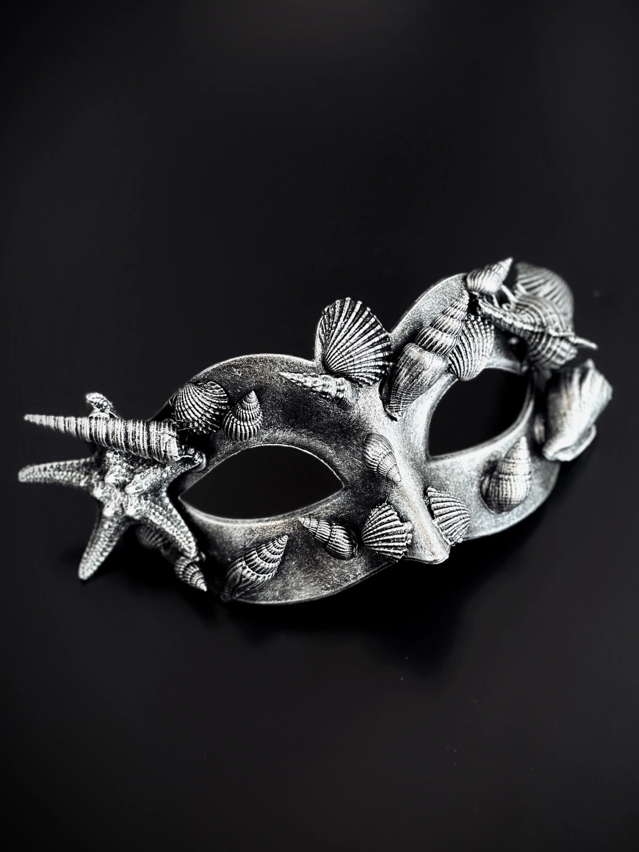 Merman Shell Mask - Silver