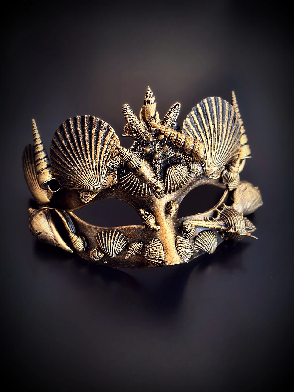 Merman Shell Mask - Gold Black - Image 3