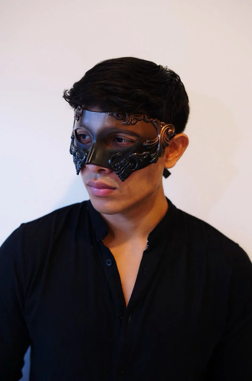 Roman Mask -  Black Ombre - Image 3