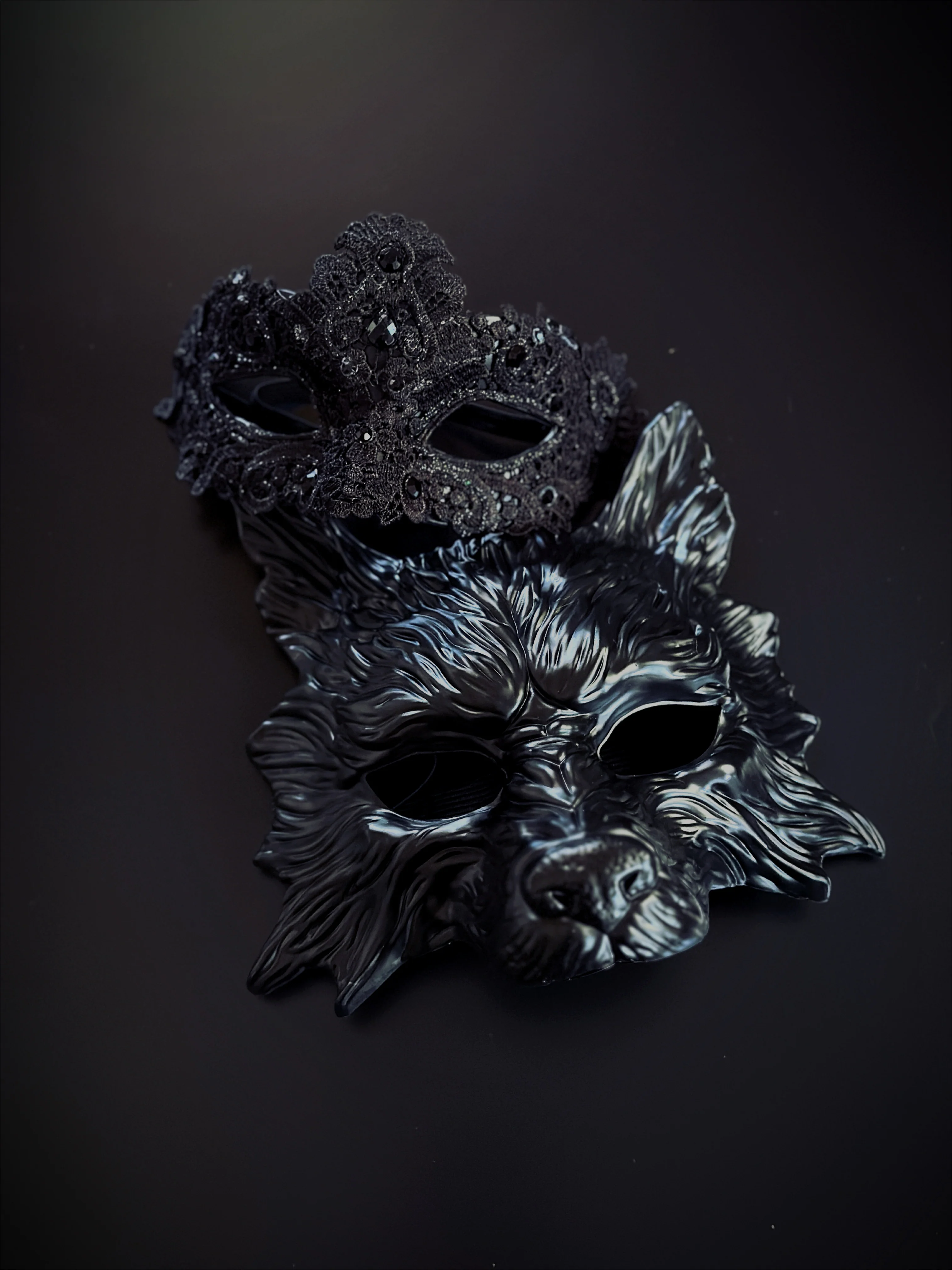Moonlit Shadow Pair - Black