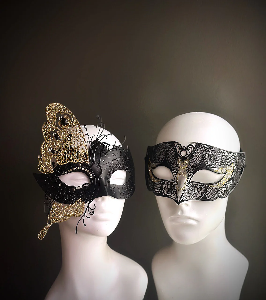 Moonlit Enchant Masks - Black/Gold - Image 2
