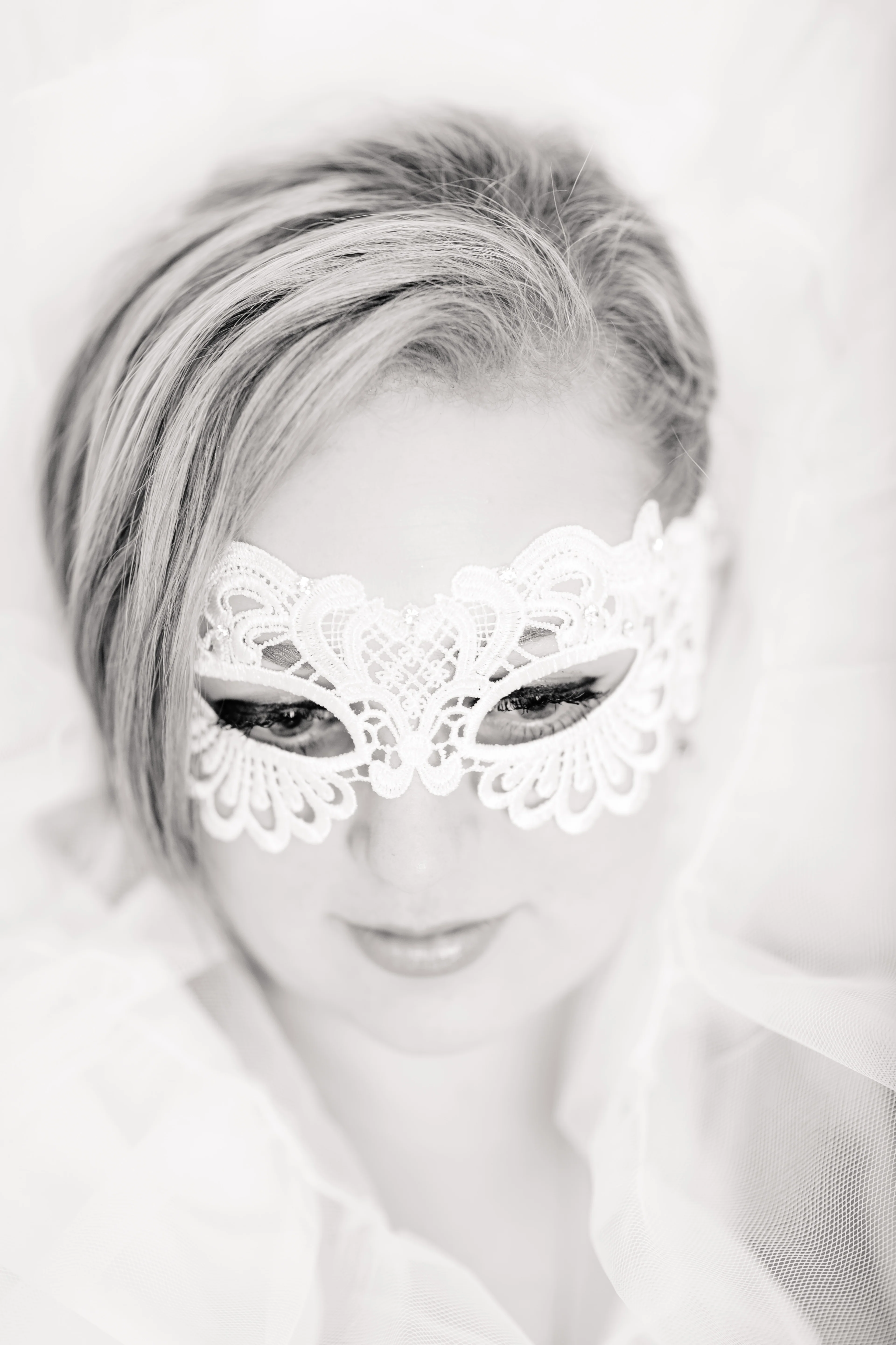 Mystic Lace Mask - White - Image 3