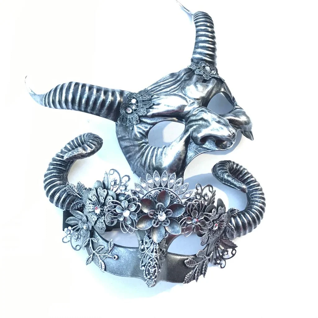 Malevolent Mask- Silver beauty - Image 2