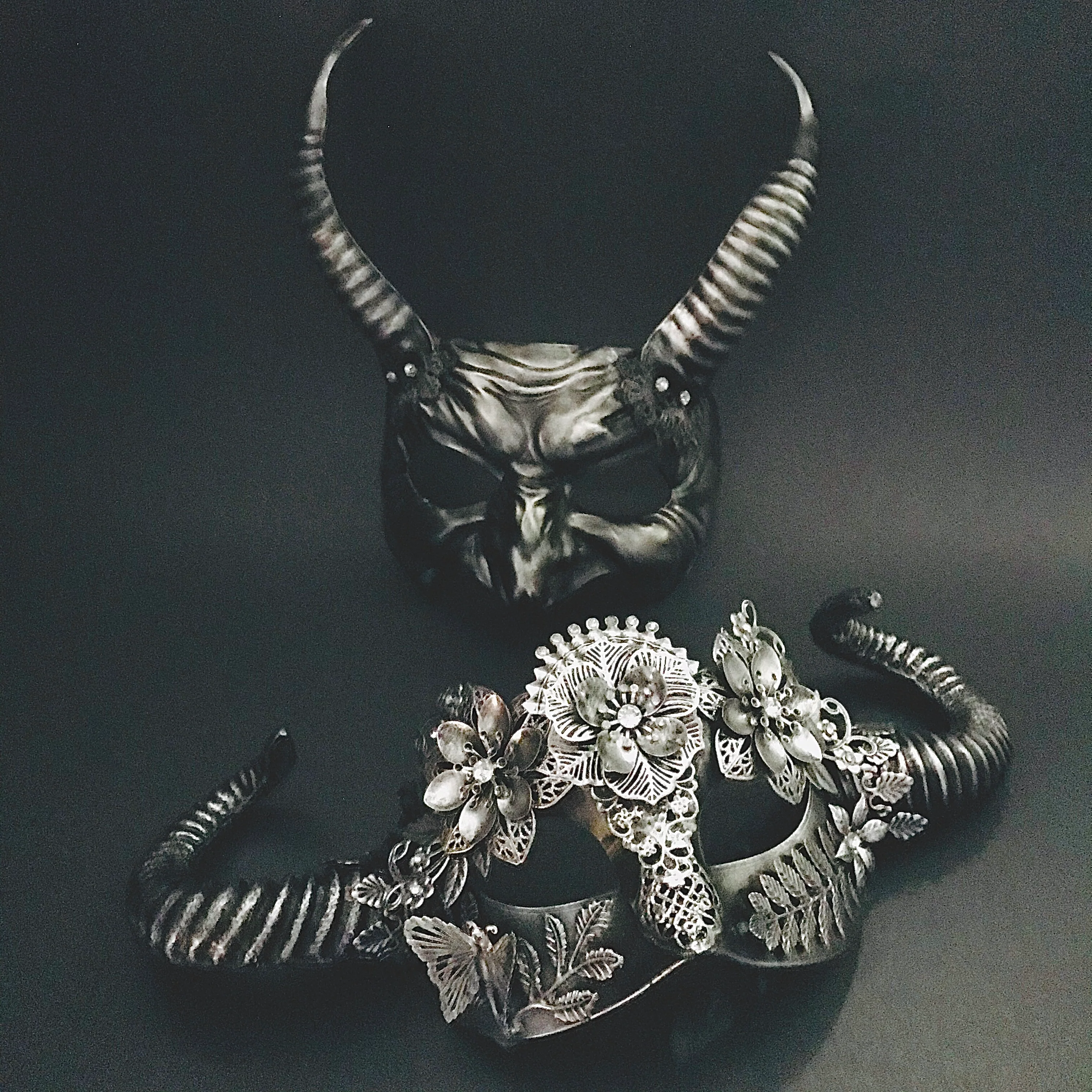 Malevolent Mask- Silver beauty - Image 3