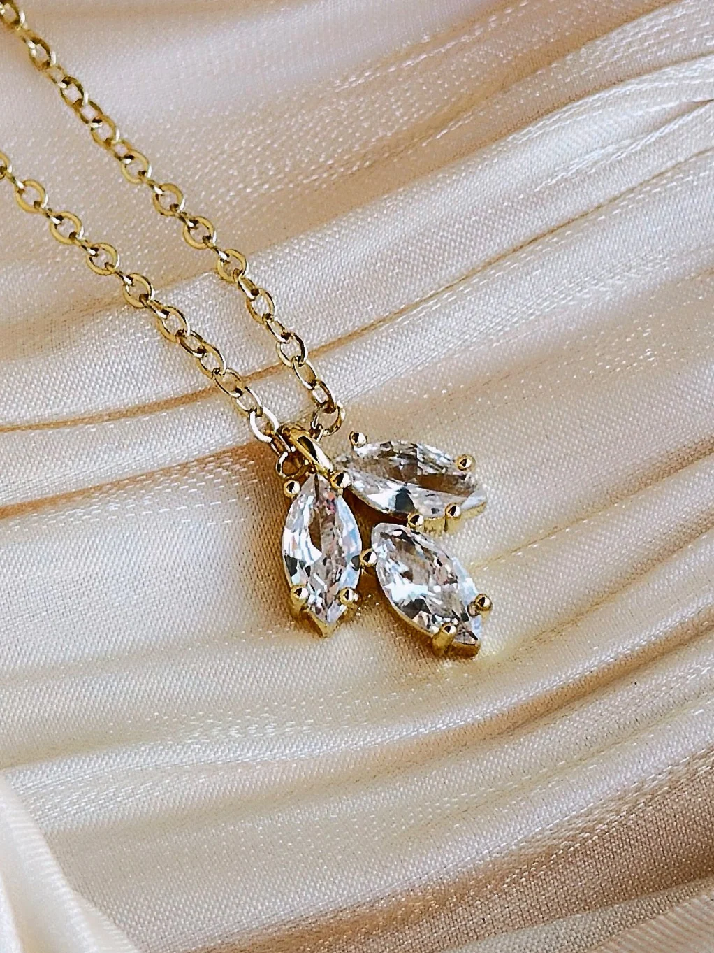 Laurel Gaze - Necklace (Gold)