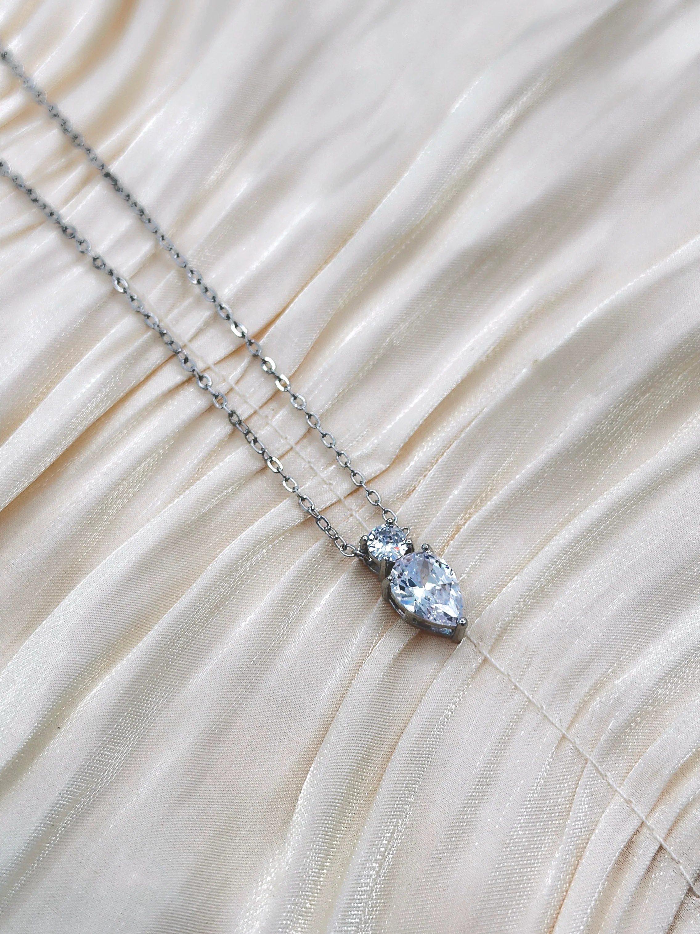 Serenity - Necklace (Silver) - Image 2